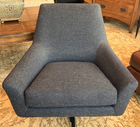 West Elm "Lucas" Swivel Base Chair (4SZBUL)