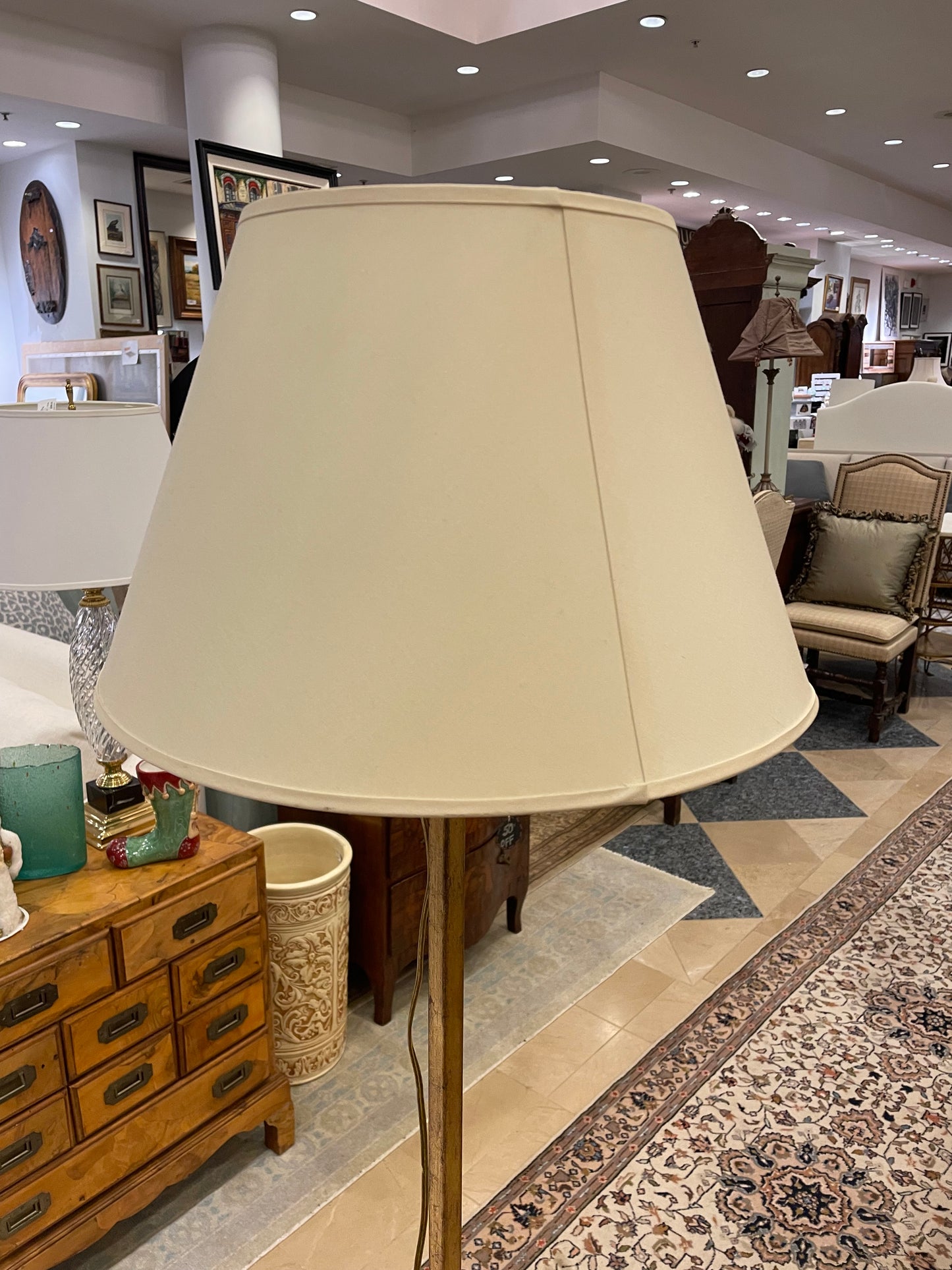 Gilt Floor Lamp (QQFTN4)