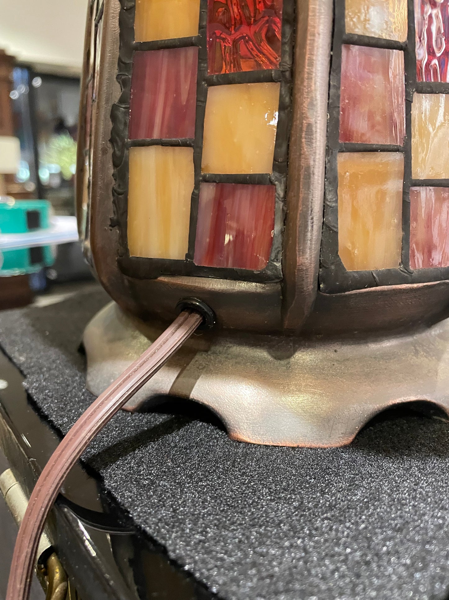 Colorful Stained Glass Lamp (9K71AK)