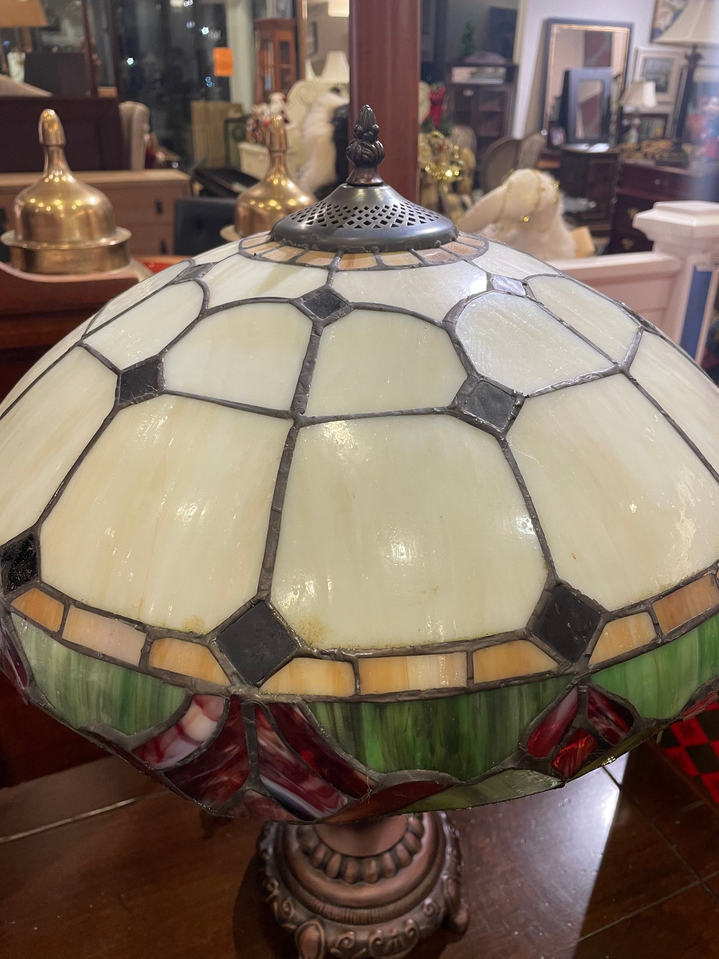 Tiffany Reproduction Lamp (CAA34E)