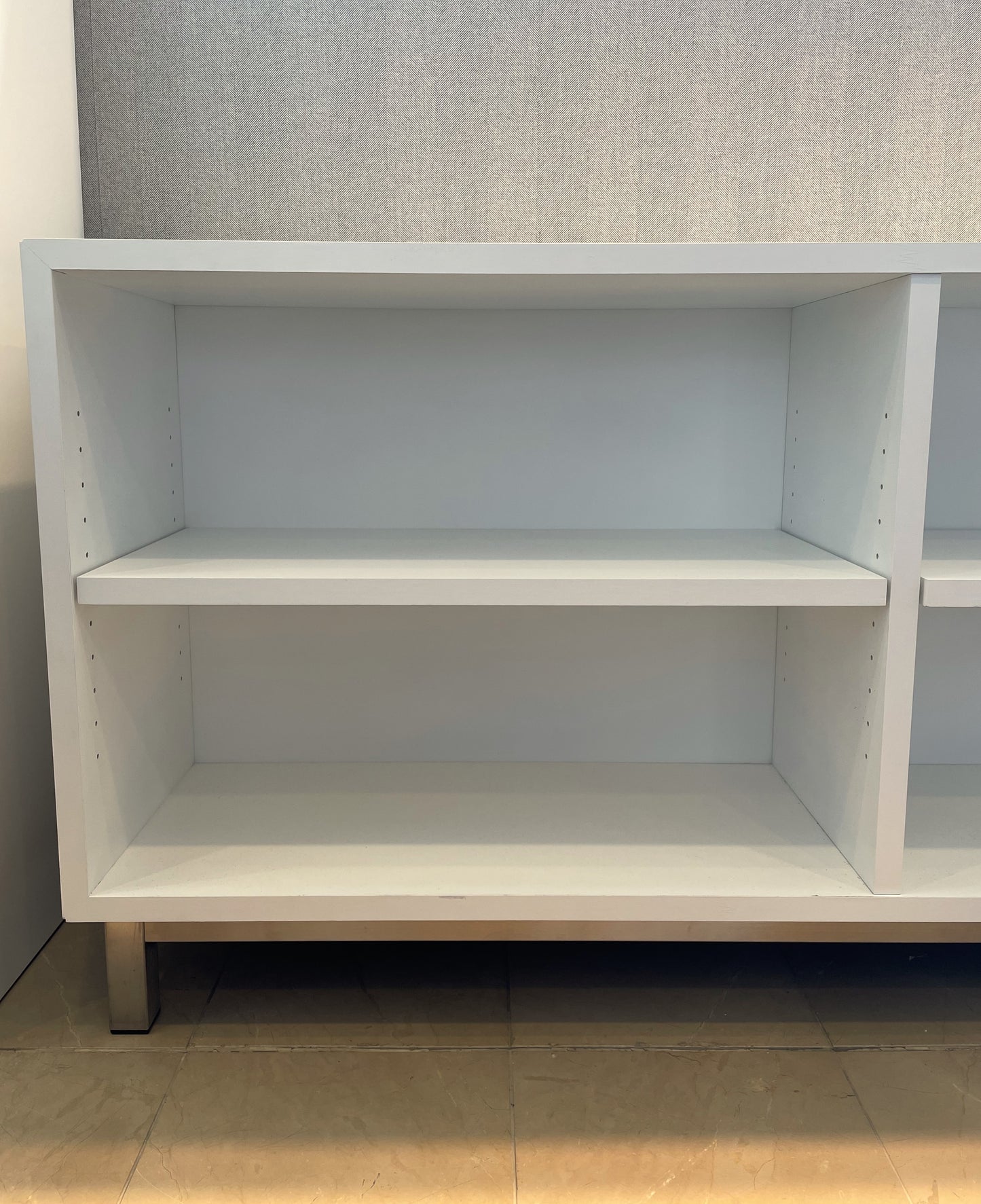 Room and Board "Copenhagen" Low Bookcase (J4AK6N)