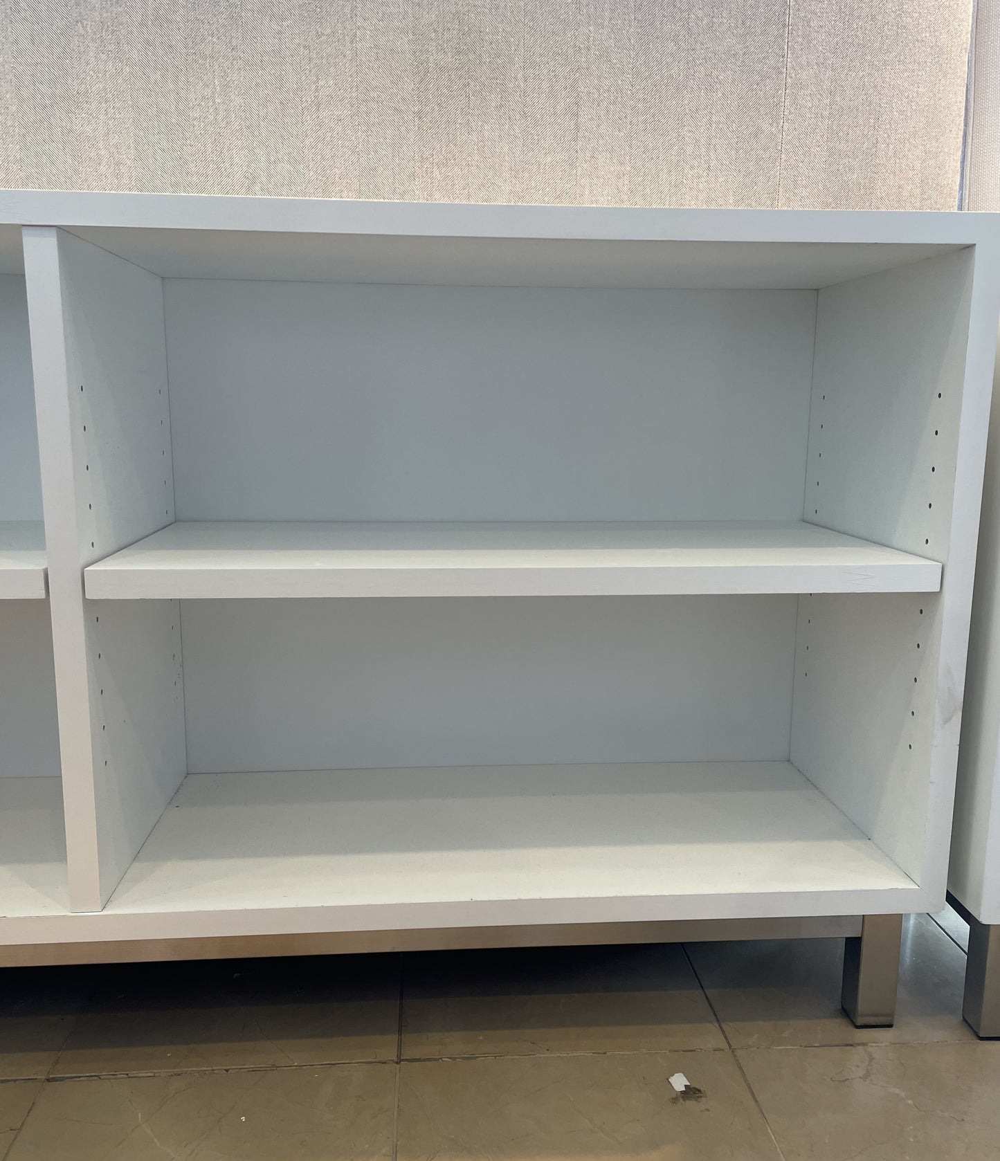 Room and Board "Copenhagen" Low Bookcase (J4AK6N)