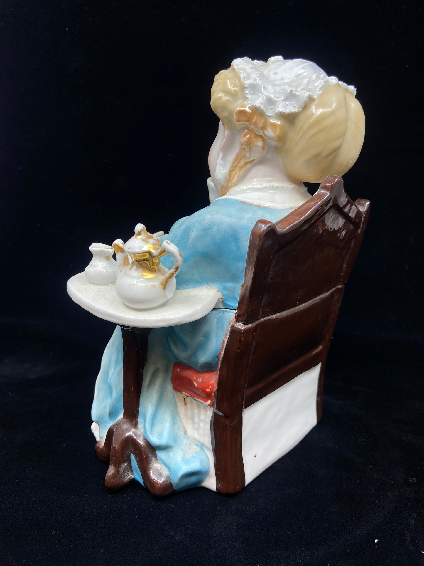 Chubby Lady Tobacco/Tea Jar (27949)