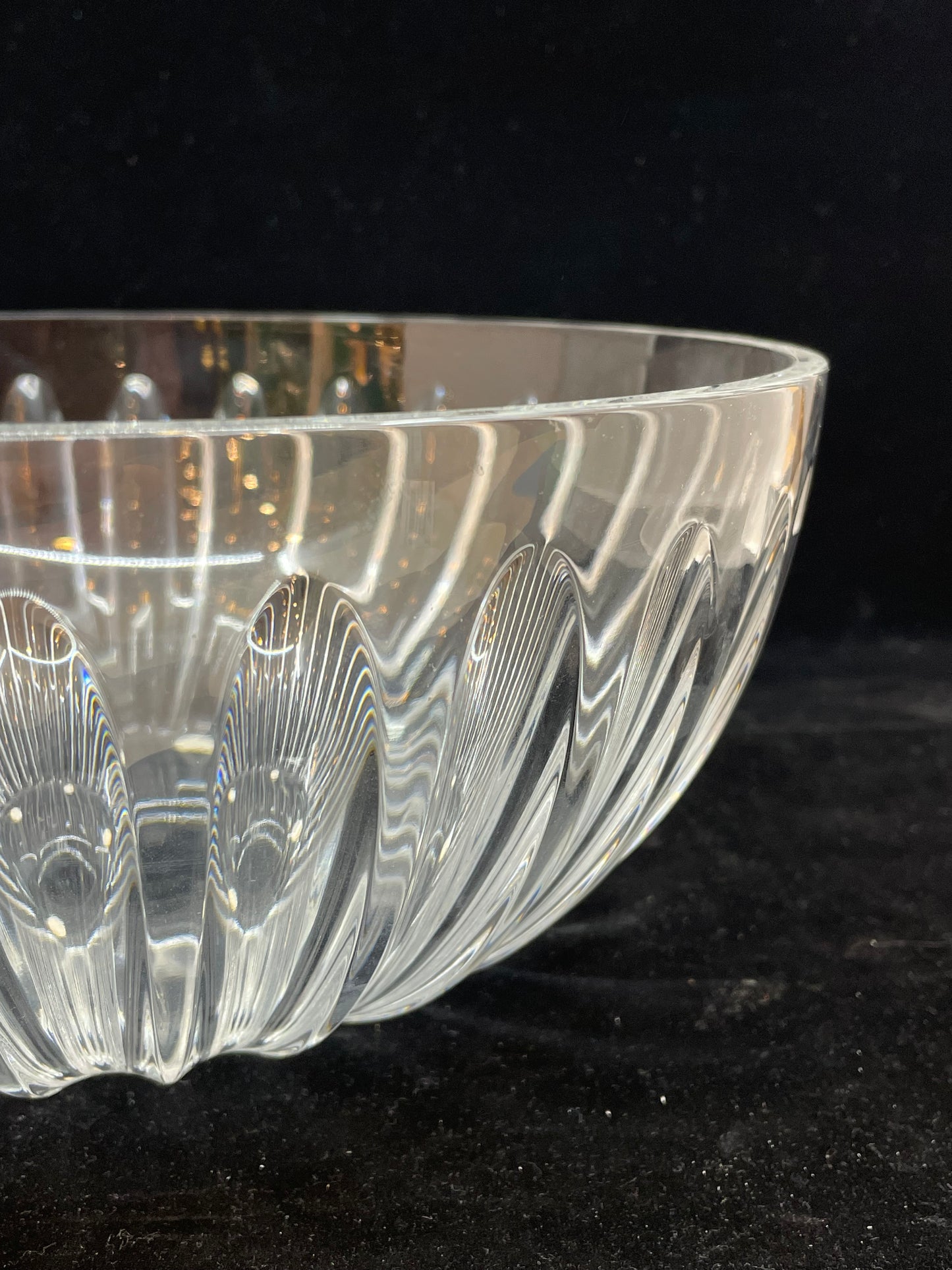 Baccarat Fluted Center Bowl (5XYX8B)