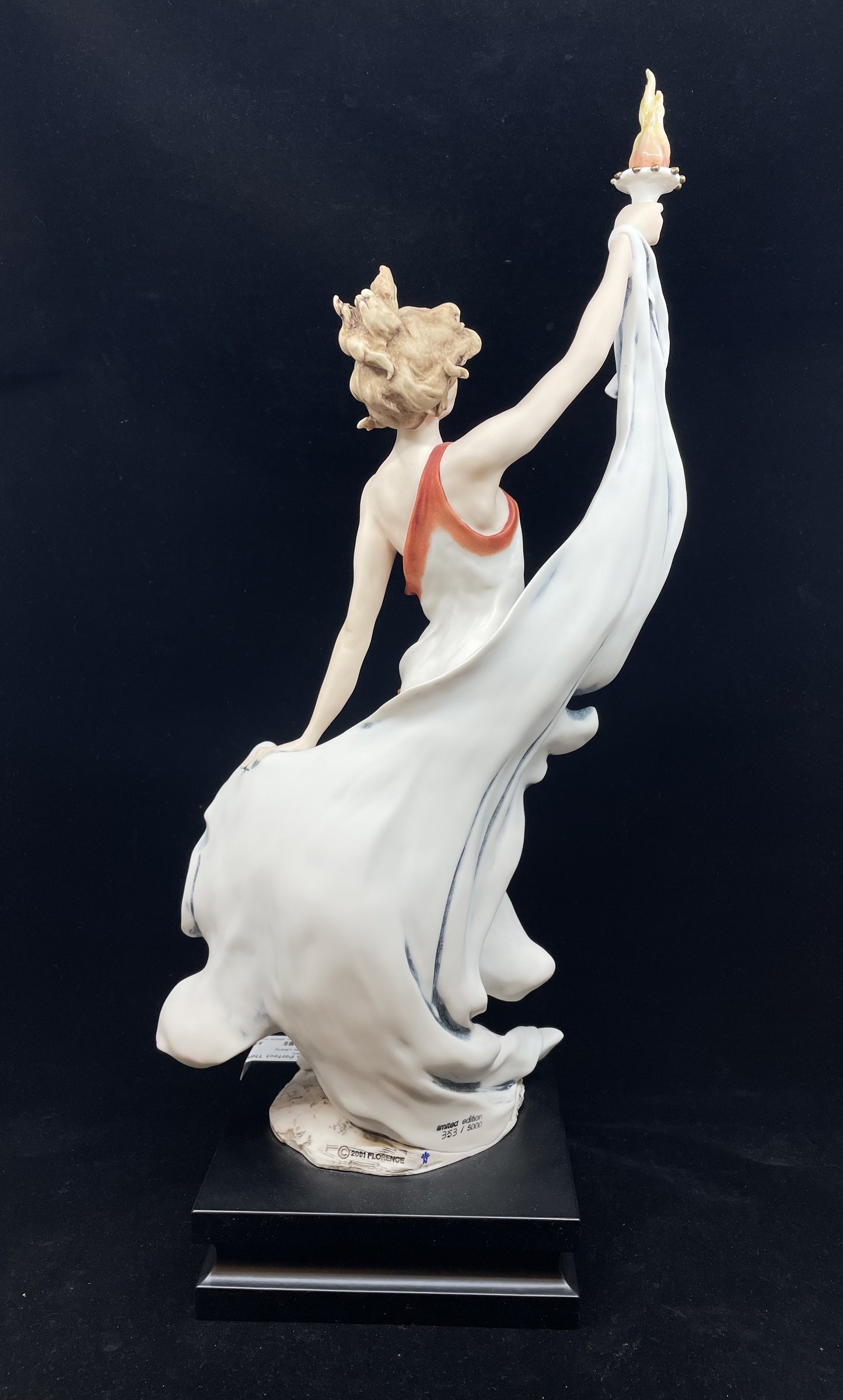 Armani "Lady Liberty" Figurine (74NYBV)