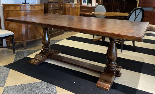 Theodore Alexander "Castle Bromwich" Dining Table (F1JPWF)