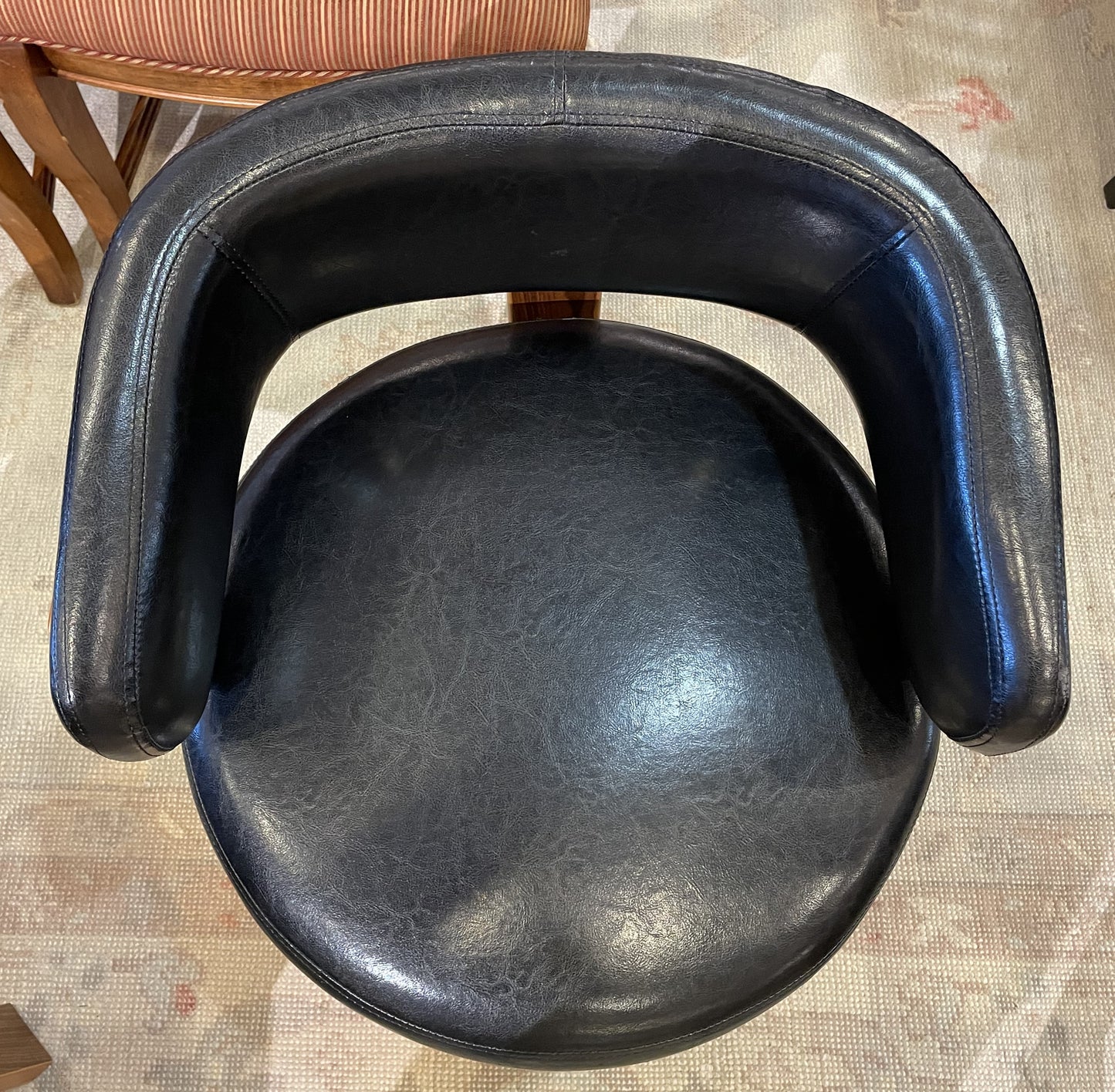 Fortson Swivel Chairs (DA77AF)