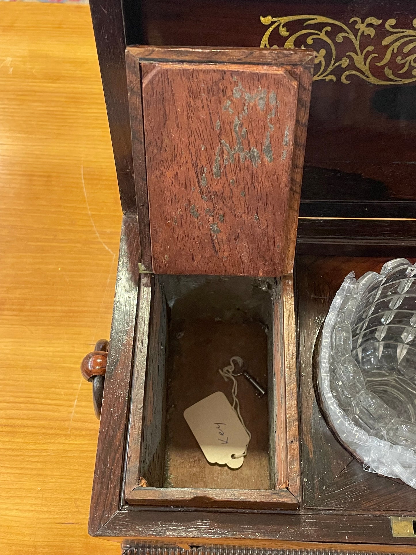 Antique Brass Boulle Work Tea Caddy (08E00W)