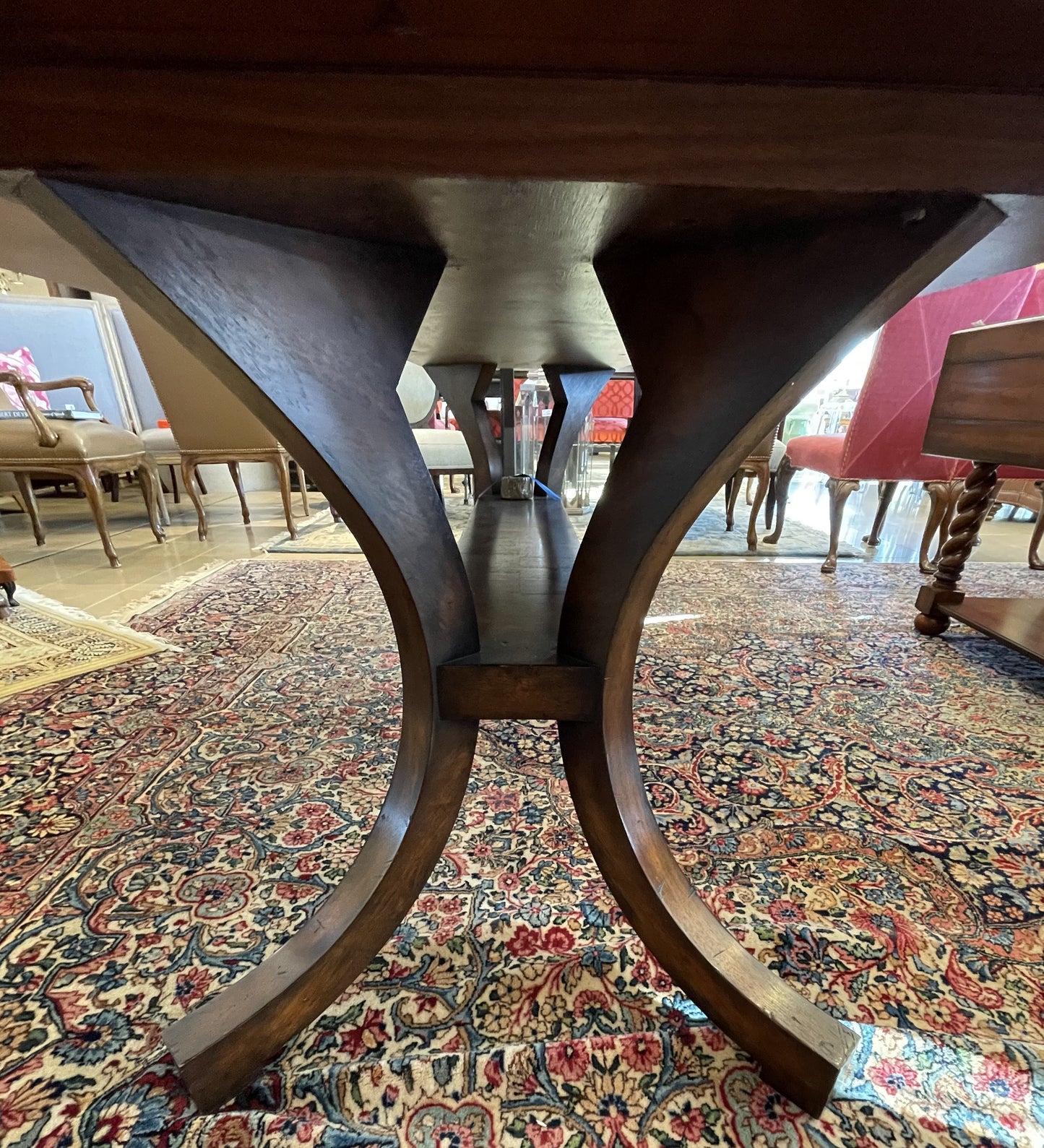 Holly Hunt Custom Dining Table (ZQQA7F)