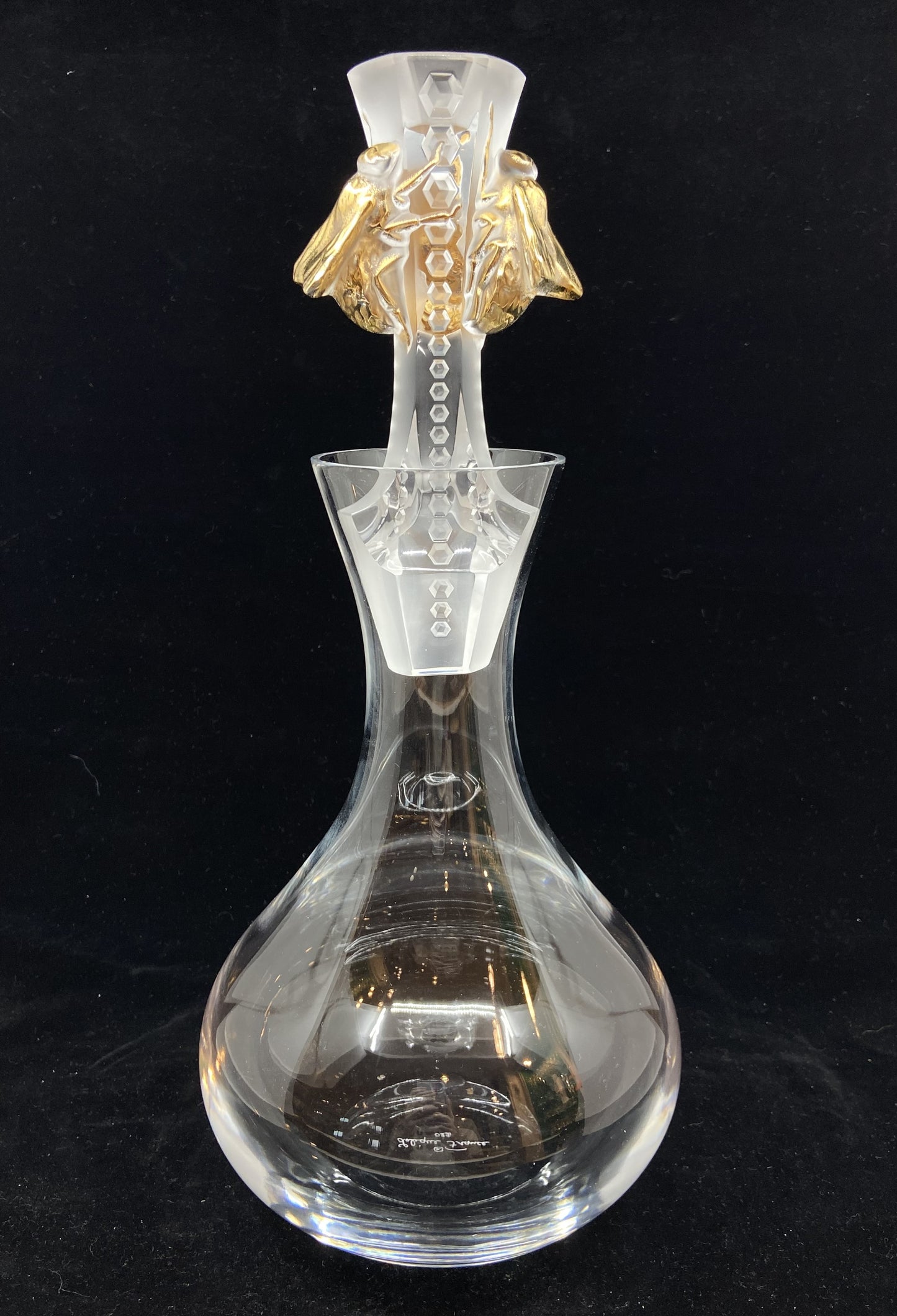 Lalique Abeilles Gold Decanter (ZU4347)