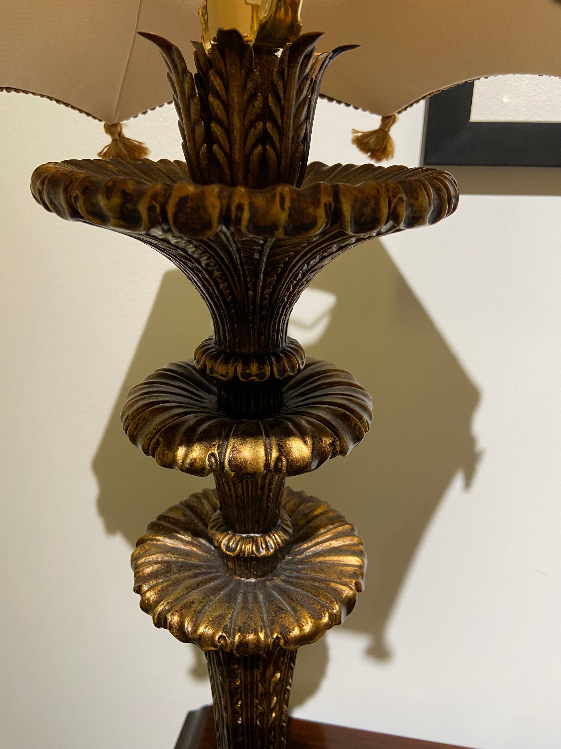 ACANTHUS ACORN w-Crystal Top Lamp Finial, Aged Brass Finish, Highly de –  Lamp Finial Designs