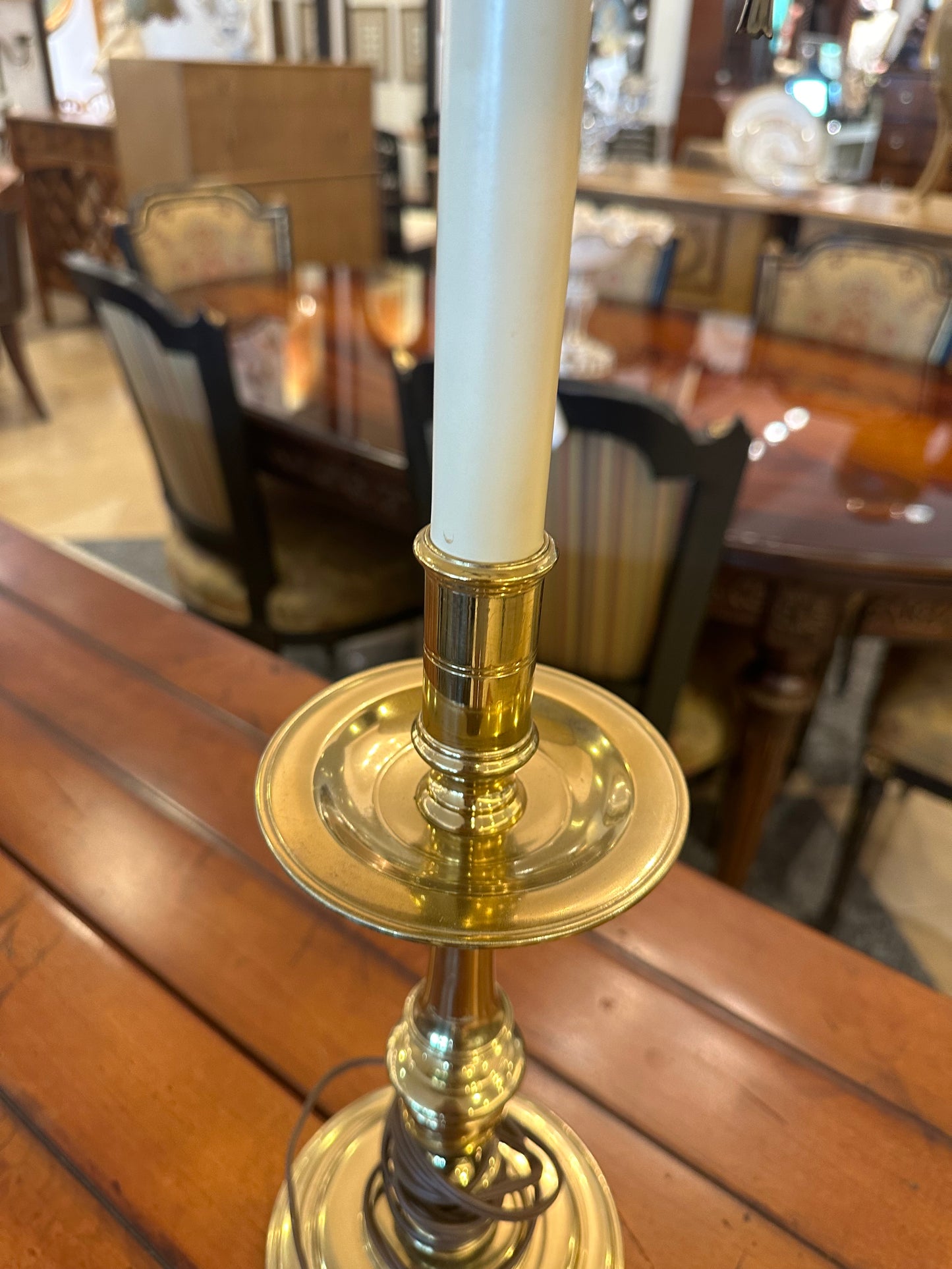 Brass Stick Lamp (VJU7KU)