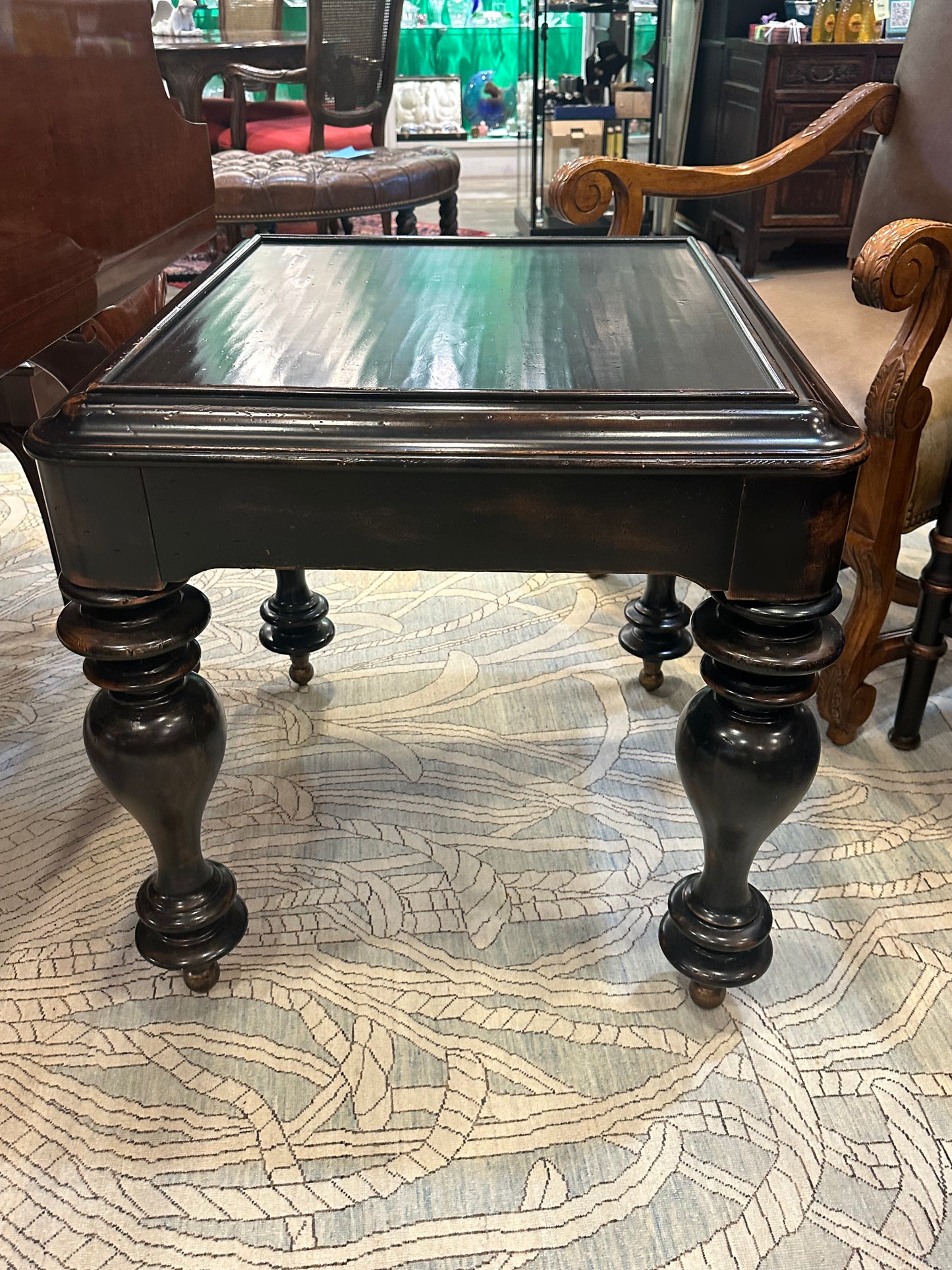 Faux Finish Black Square End Table (L8Y9NU)