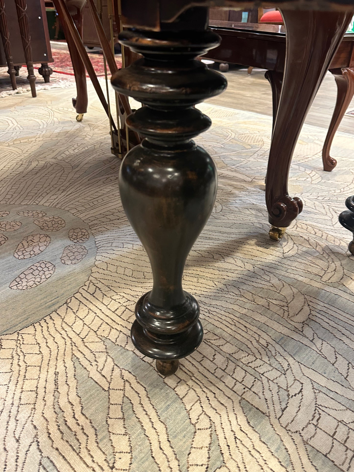 Faux Finish Black Square End Table (L8Y9NU)