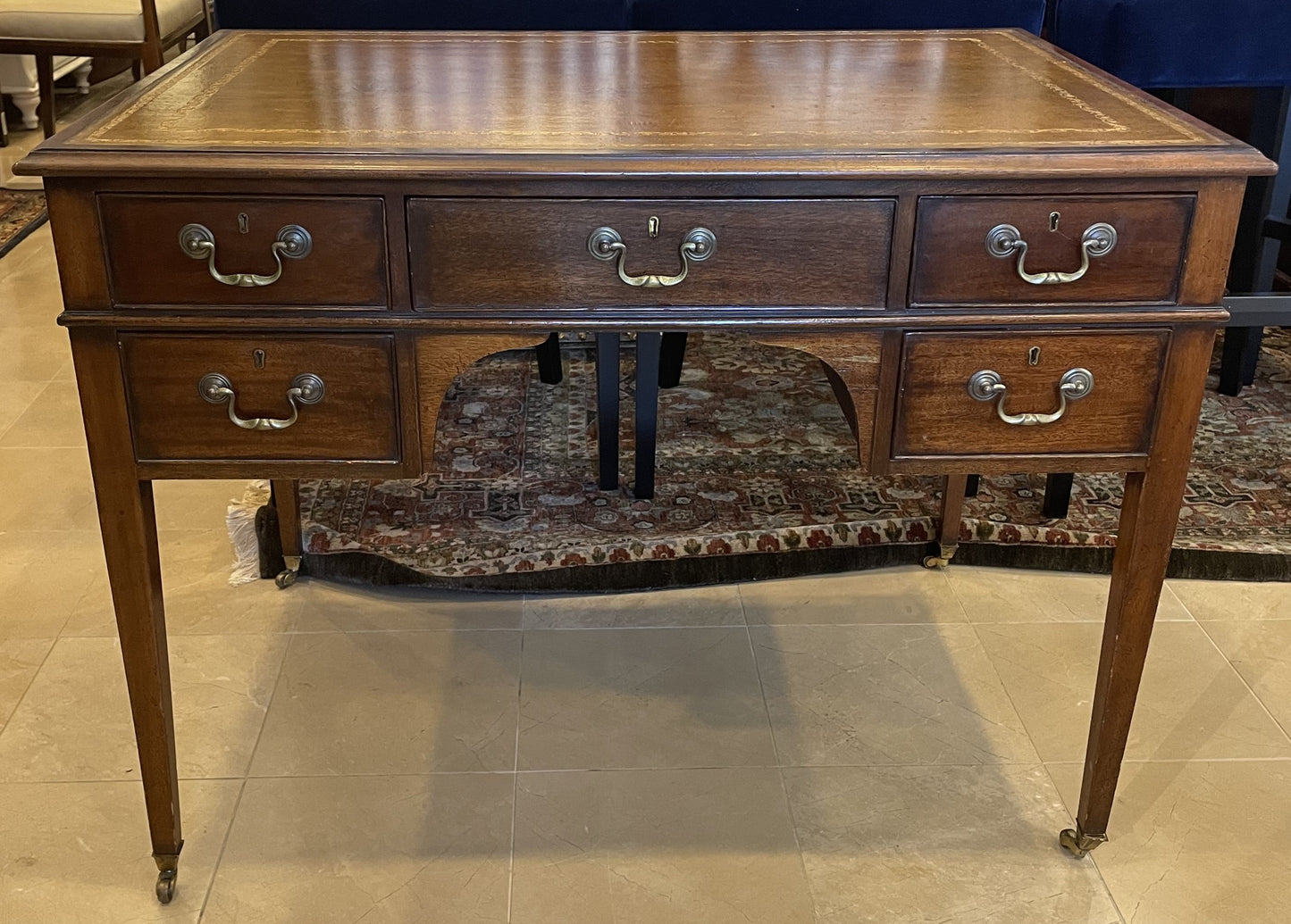 Edwardian Style Leather Top Writing Desk (8CAHP5)