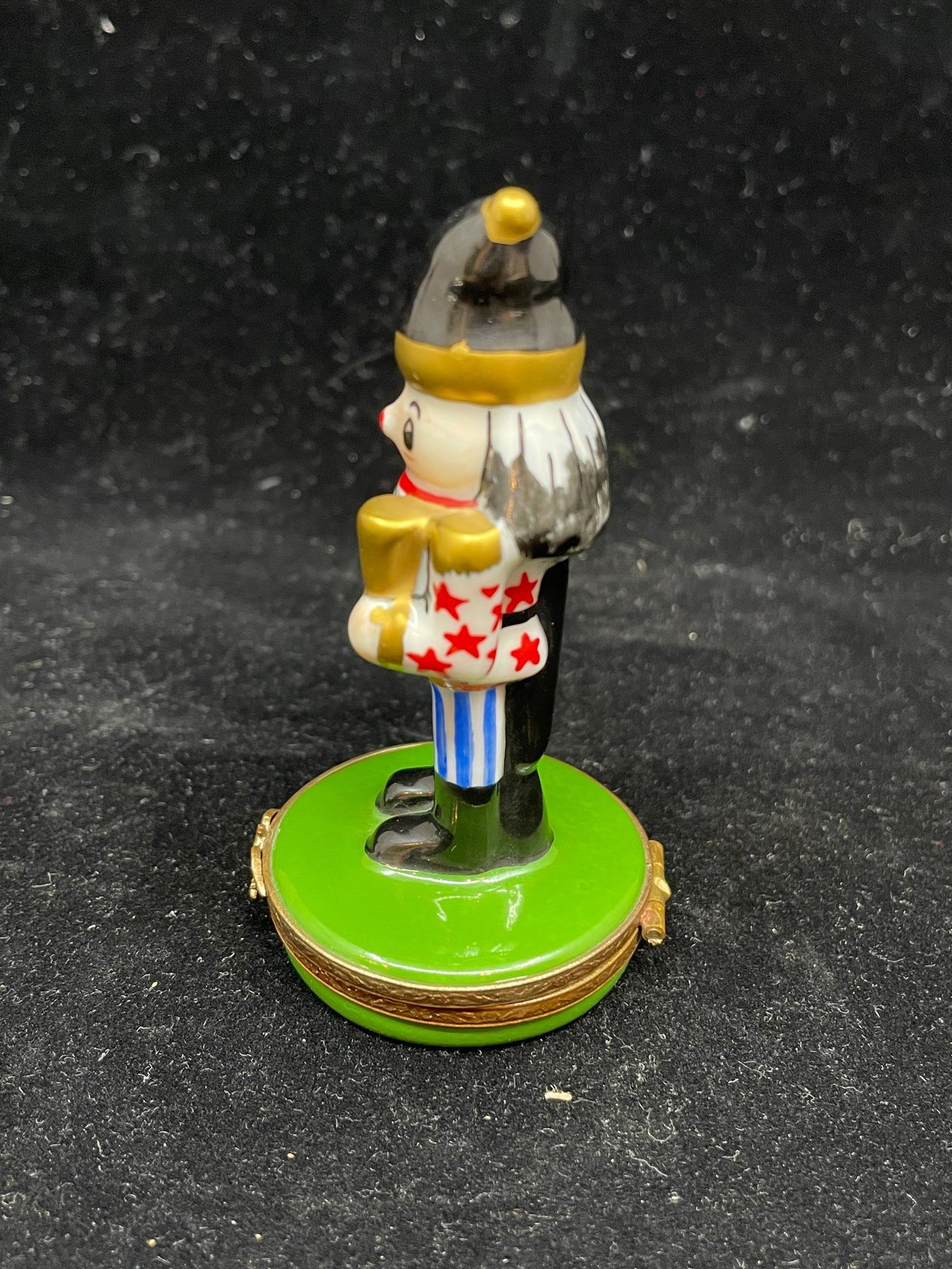 Limoges Nutcracker Trinket Box (AH8Z3Z)