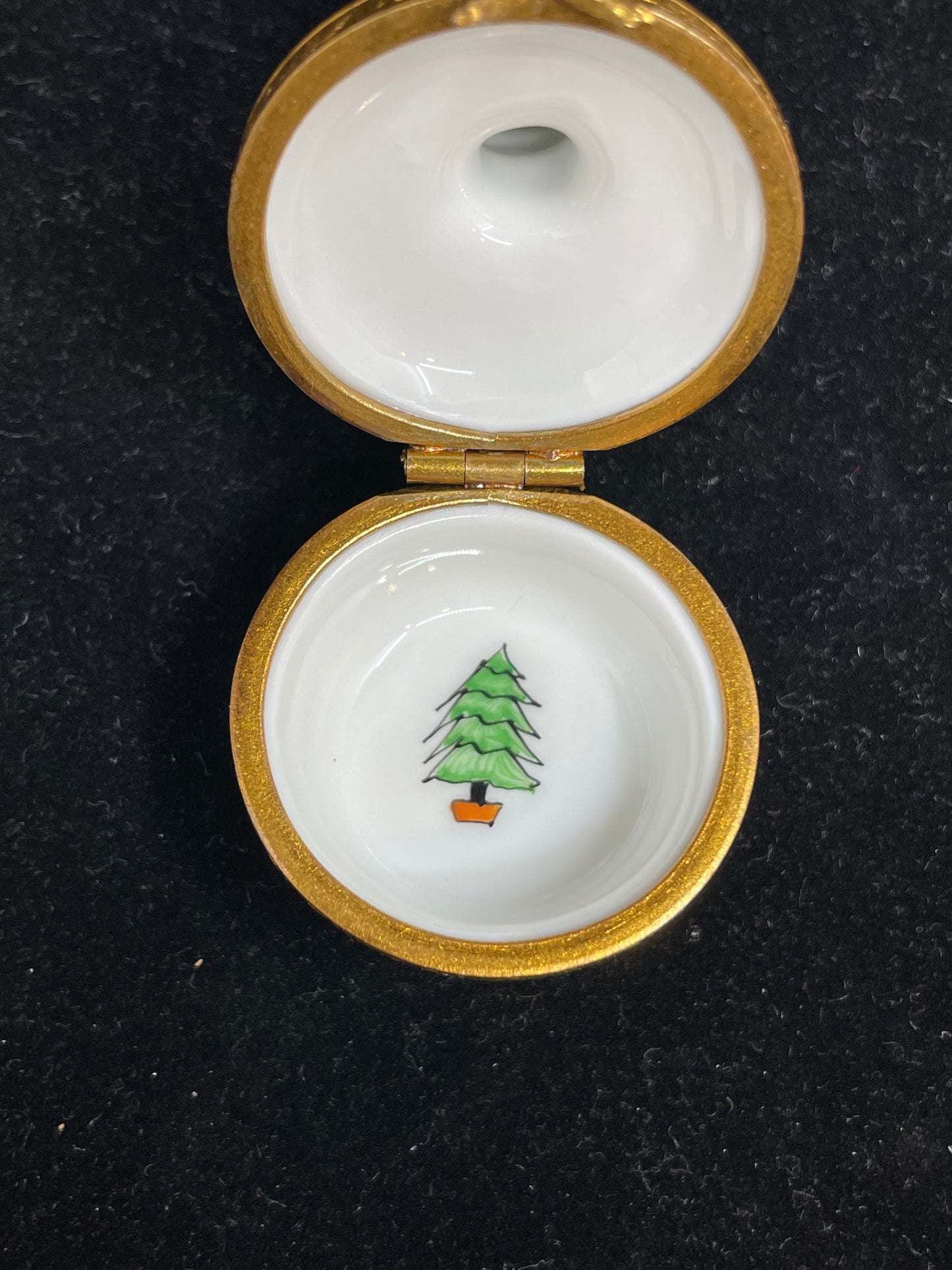 Limoges Christmas Tree Trinket Box (771DFV)