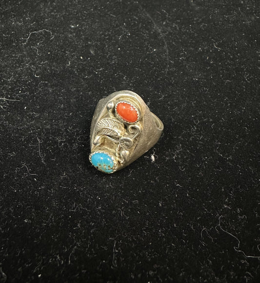 Mens Silver and Turquoise Ring Sz. 9.5 (KTPAE3)