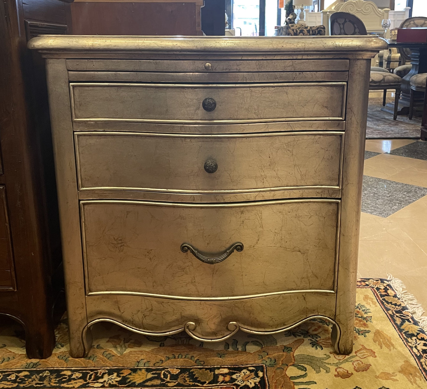 Pair of Silver Overlay Nightstands (NNZ8KY)