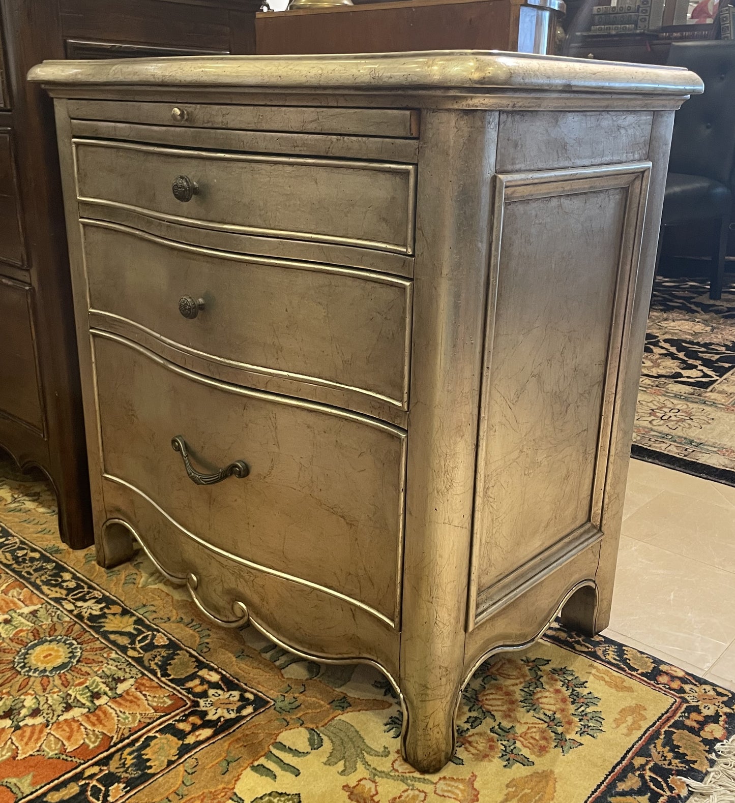 Pair of Silver Overlay Nightstands (NNZ8KY)