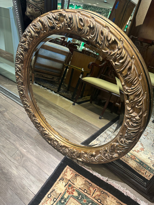 Round Gilded Beveled Mirror (CUPKTV)