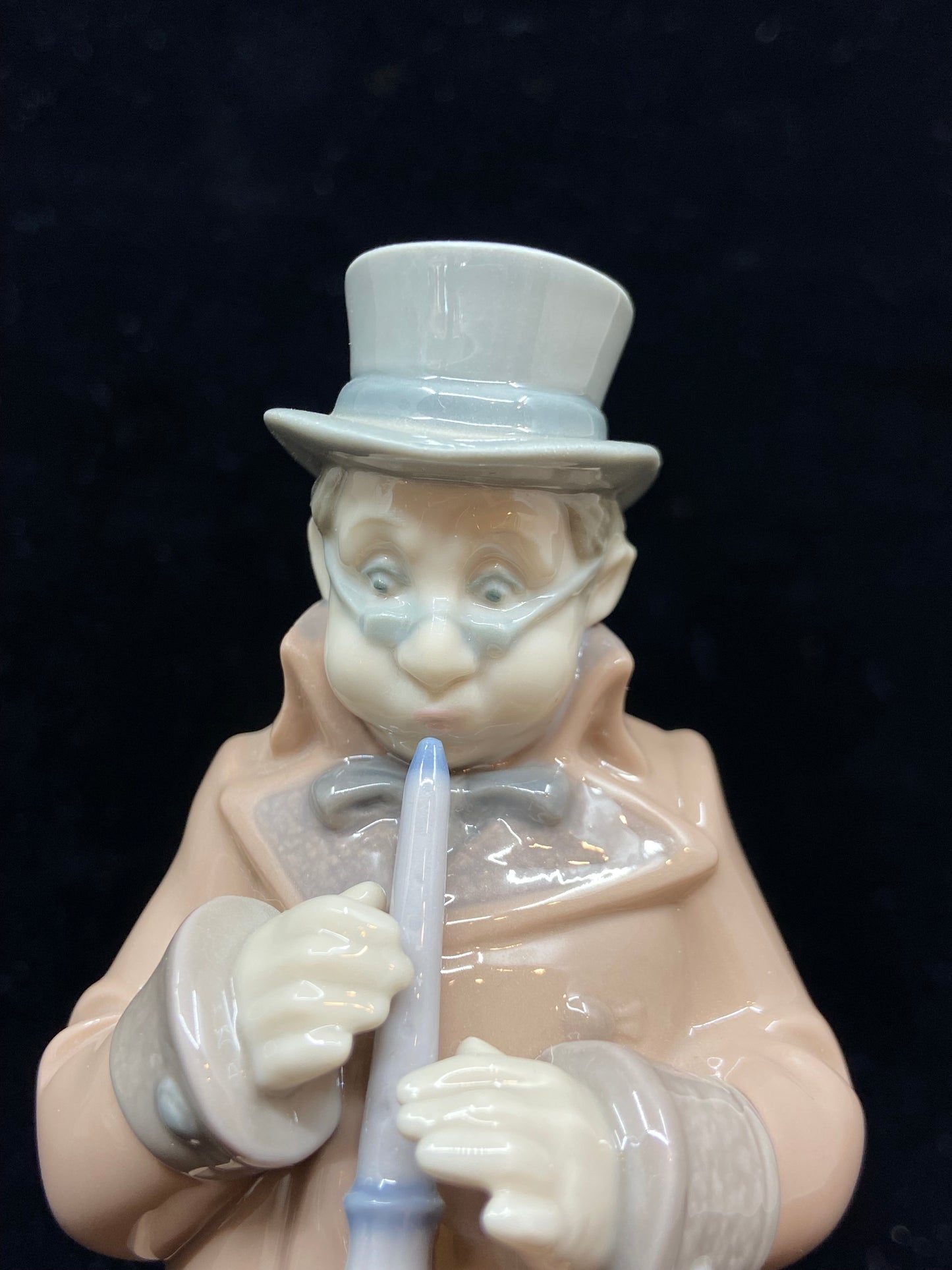 Lladro Bell Musician with Clarinet #8172 (YBWRHB)