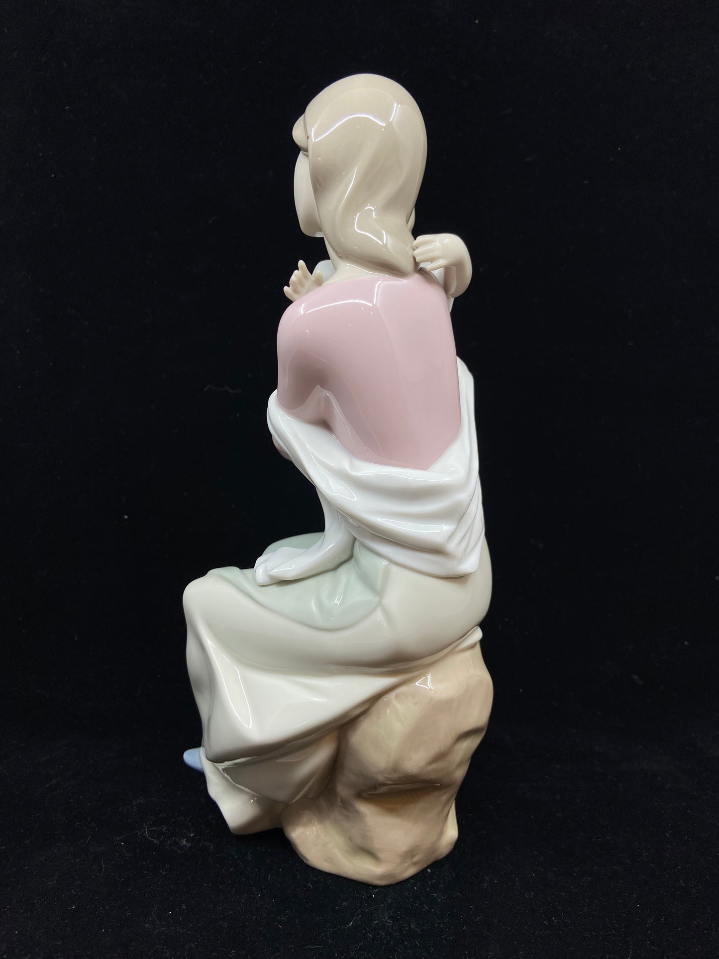 Lladro A Mother's Love Mother and Child 6634 (BS3W89)