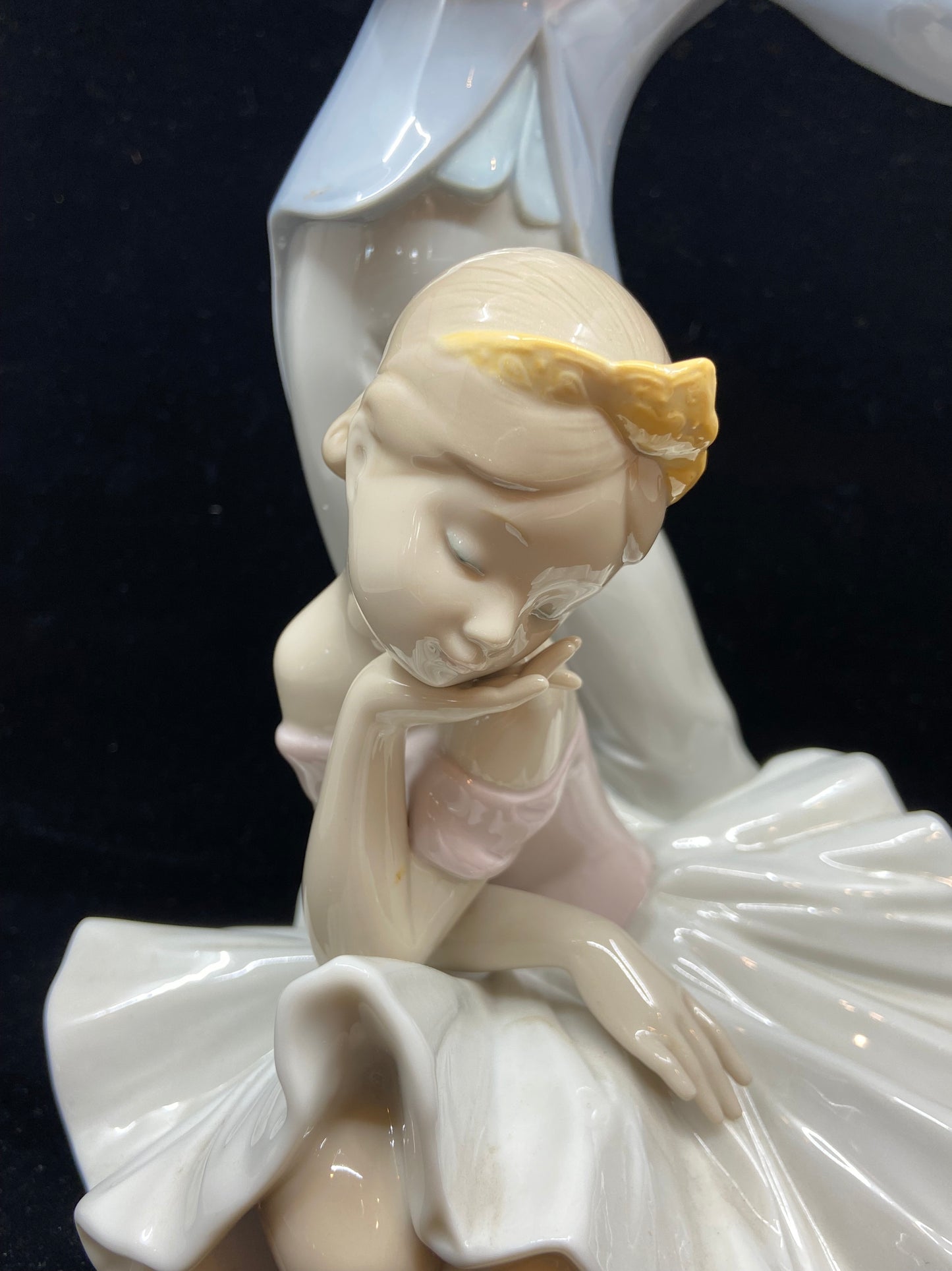 Lladro Captivating Melody #9688 (RYYW2Z)