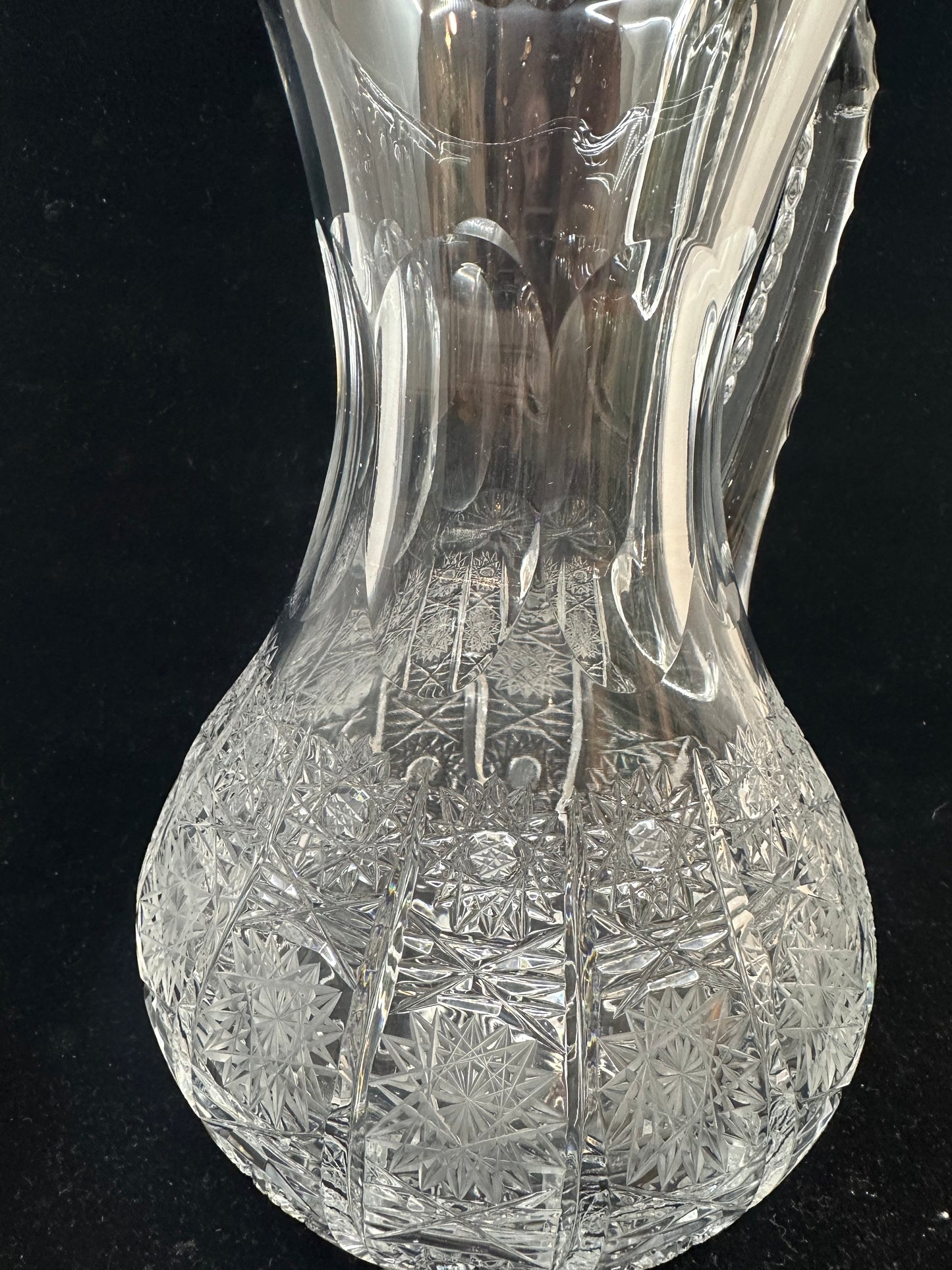 Cut Glass Carafe (77R2EP)