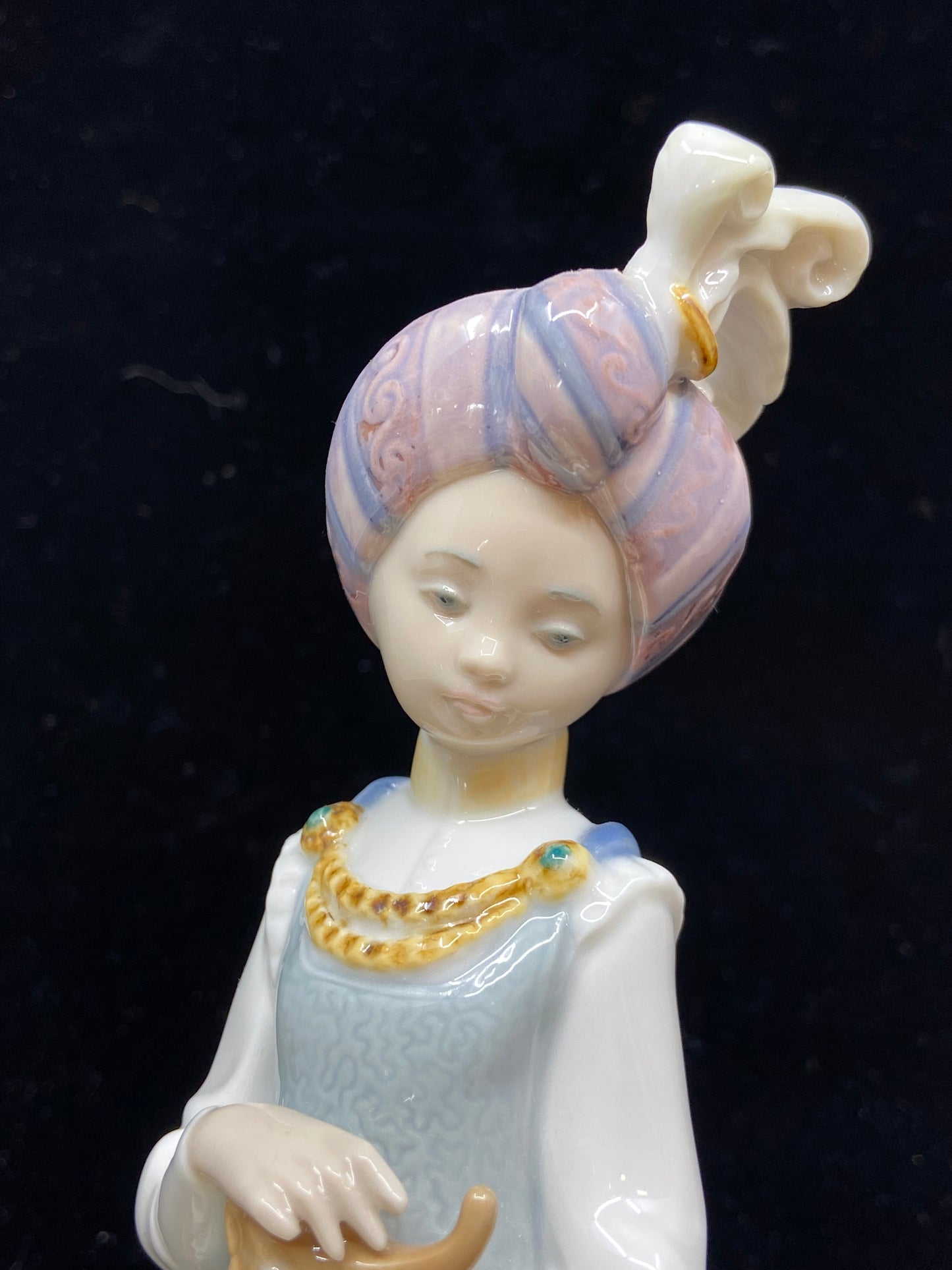 Lladro #8532 Aladdin (531GB4)