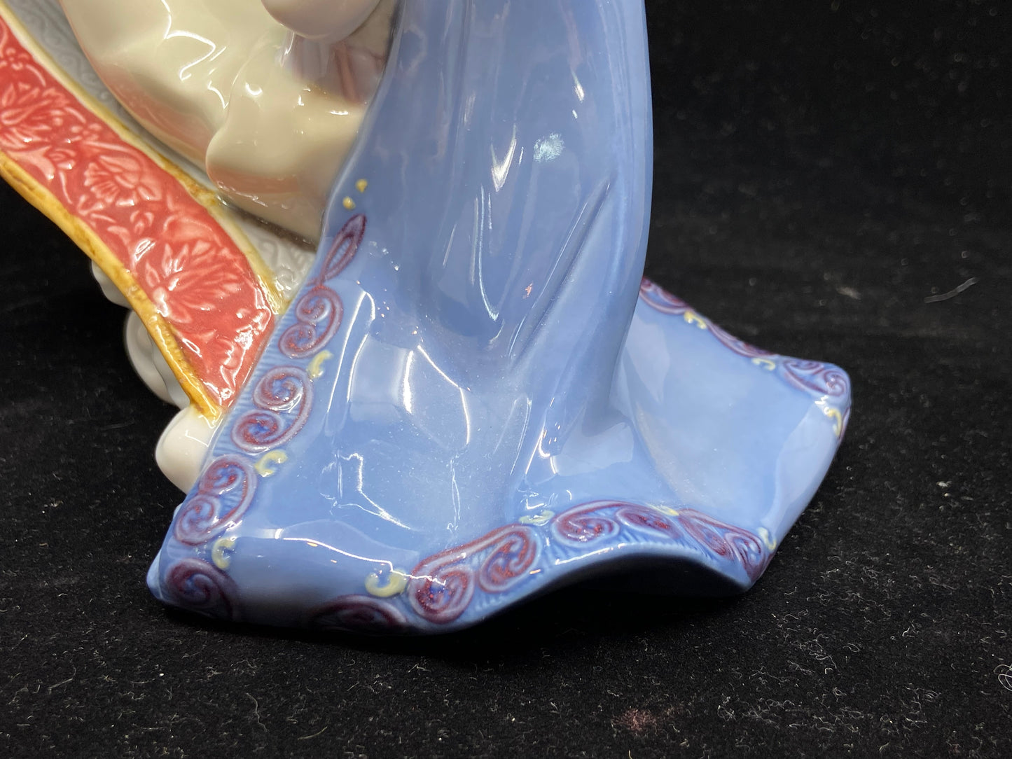 Lladro #8532 Aladdin (531GB4)