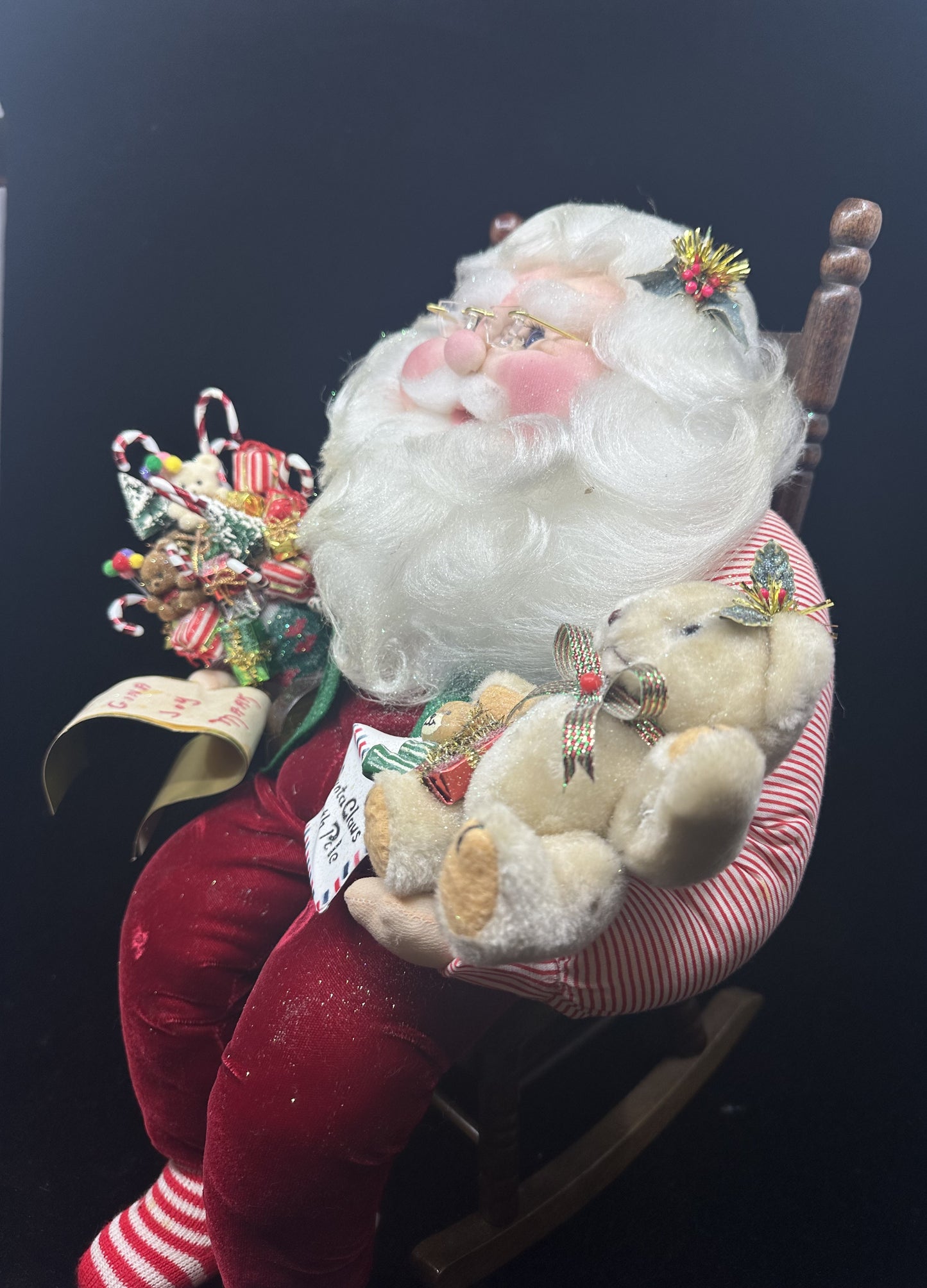 Antoinette DiGregorio Mr. and Mrs. Claus in Rocking Chairs (5TG7KR)