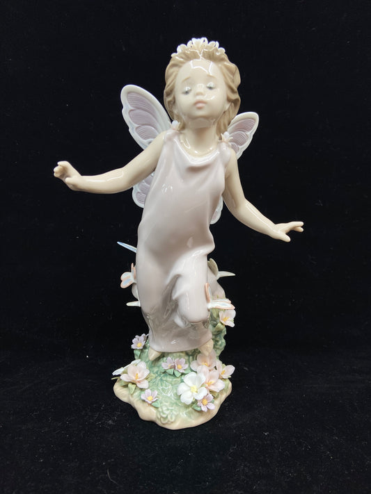 Lladro Butterfly Wings 7875 (FJ8R2F)