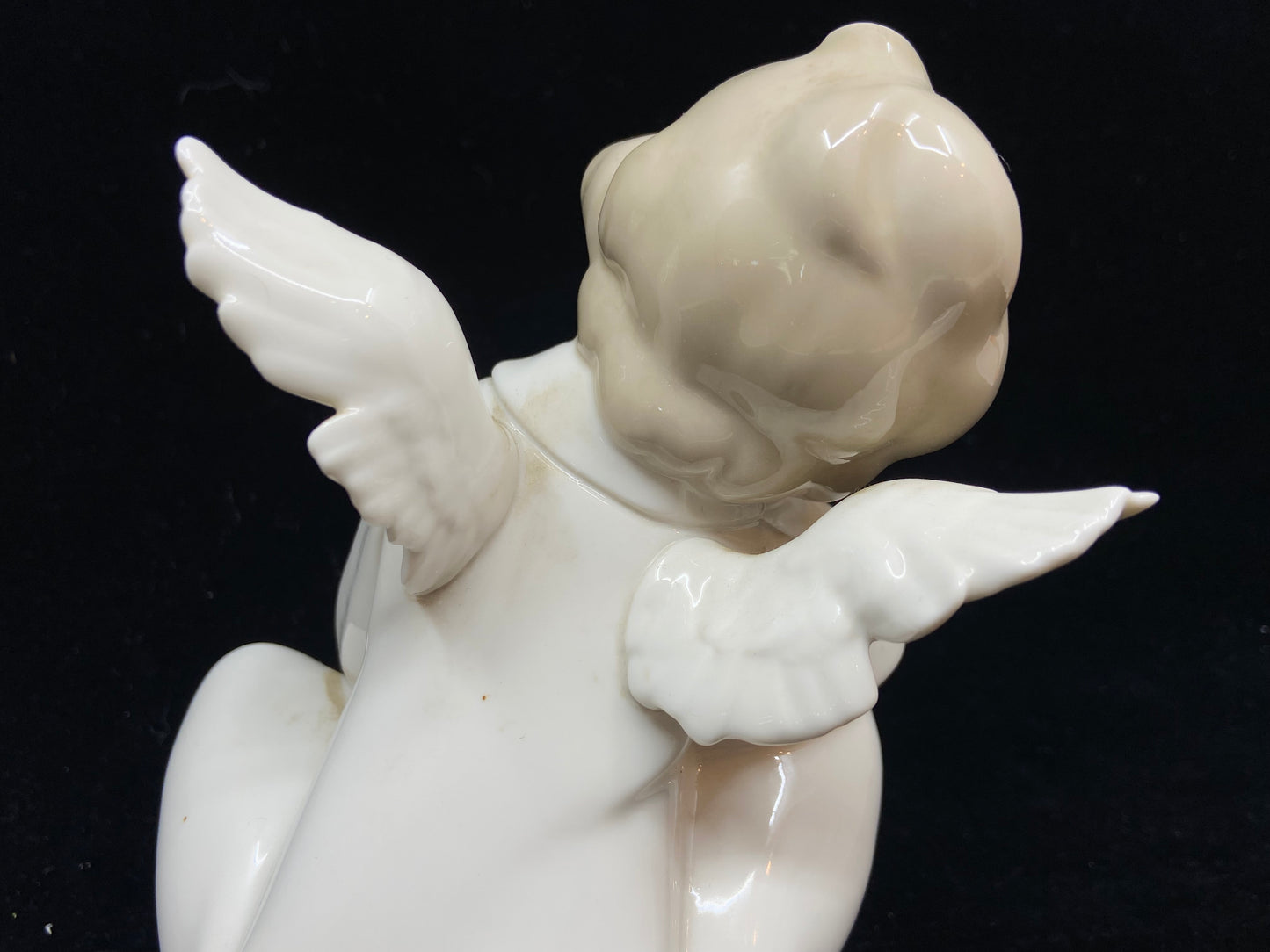 Lladro #4961 Angel Dreaming (R53AVA)