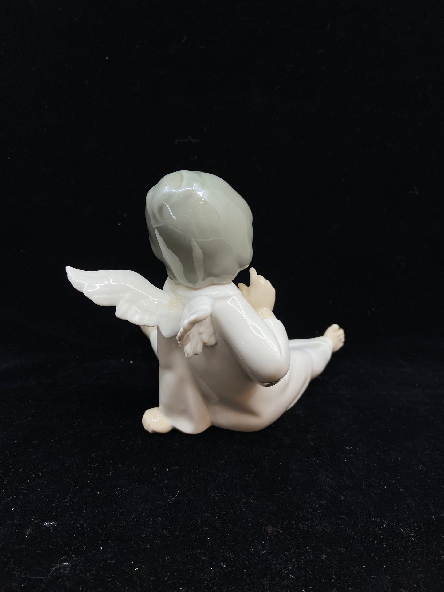 Lladro #4962 Angel Wondering (R53AVA)