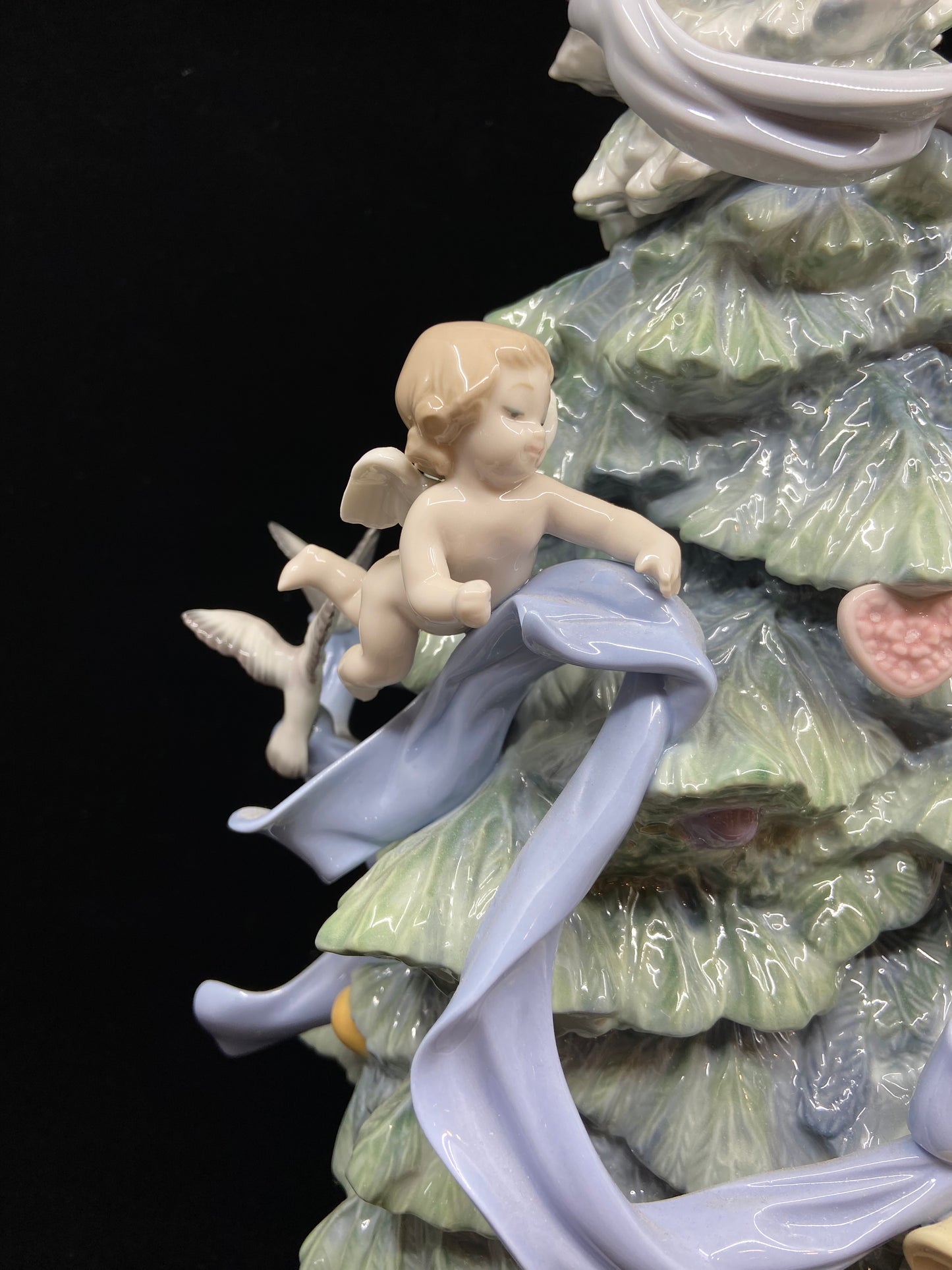 Lladro #8477 Limited Edition Great Christmas Tree 132/2000 (TSGBVD)