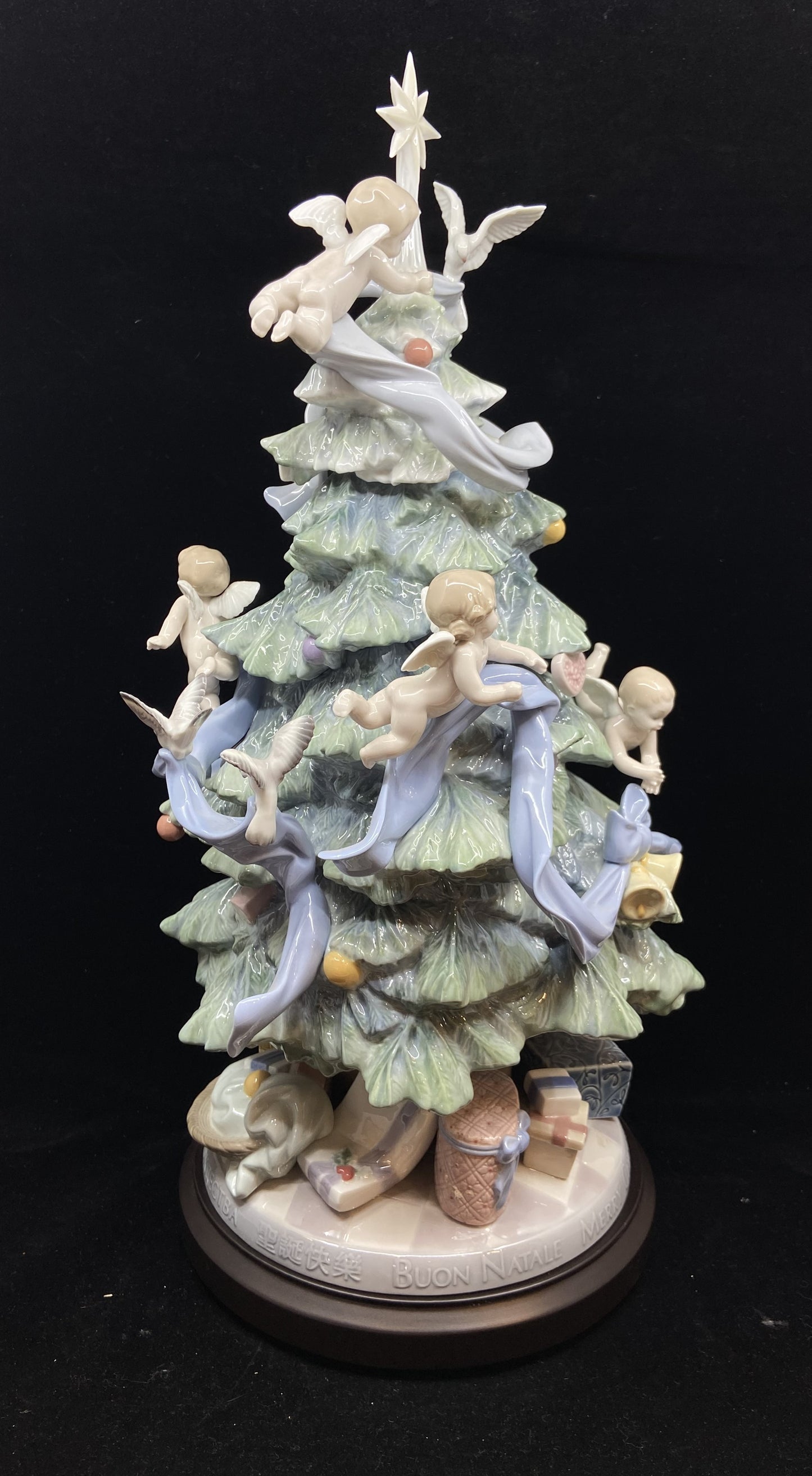 Lladro #8477 Limited Edition Great Christmas Tree 132/2000 (TSGBVD)