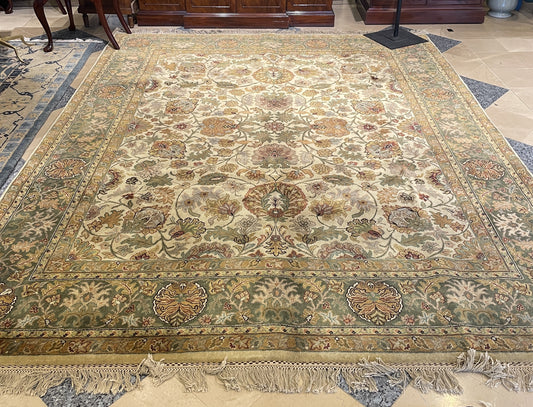 Hand Knotted IndoPaki Loom Rug (8x10)