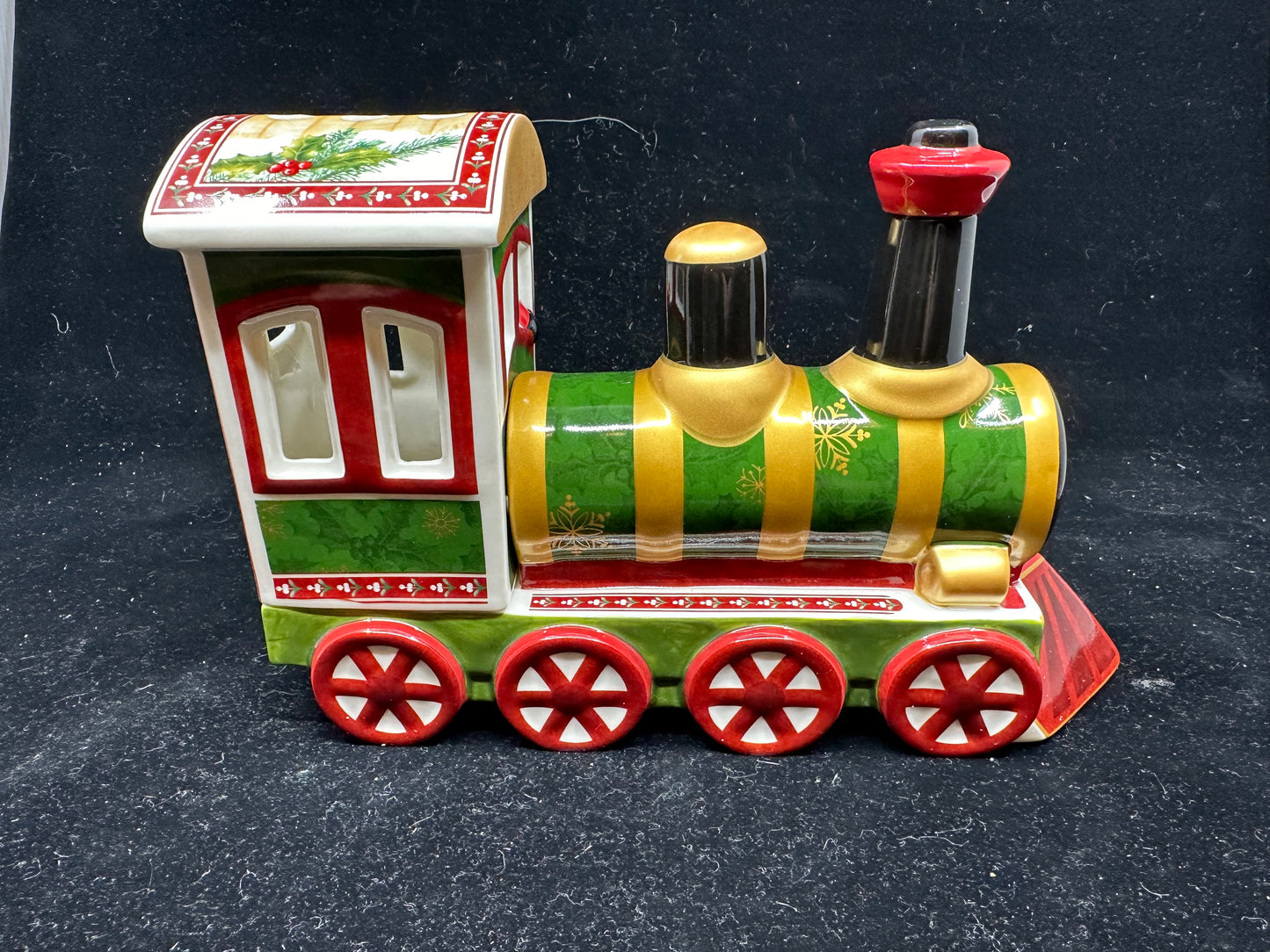 Villeroy and Boch Toys North Pole Express Train (SWYGC2)