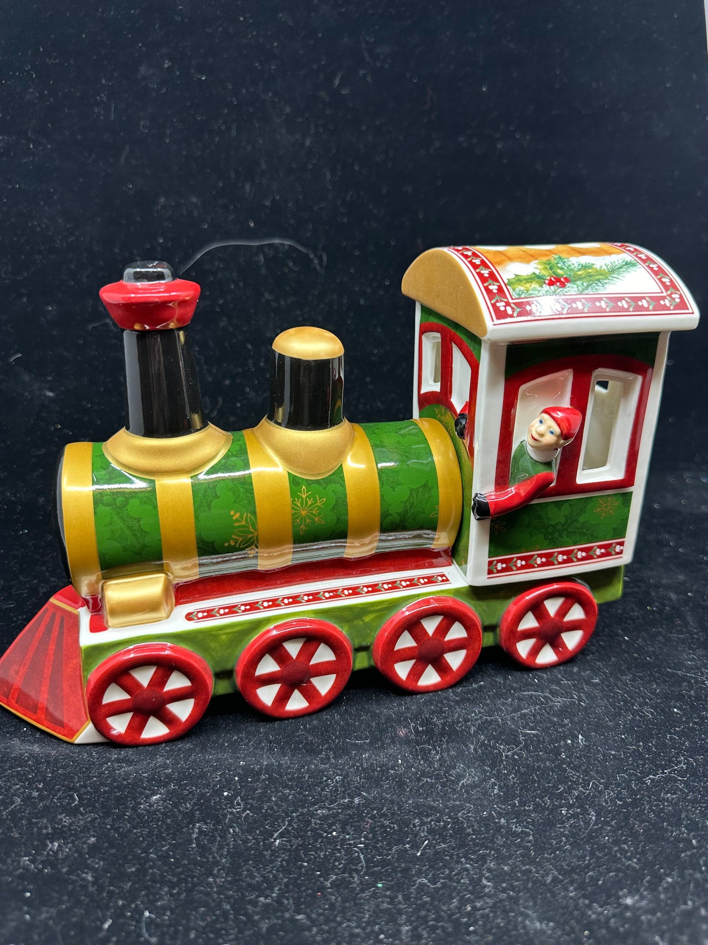 Villeroy and Boch Toys North Pole Express Train (SWYGC2)