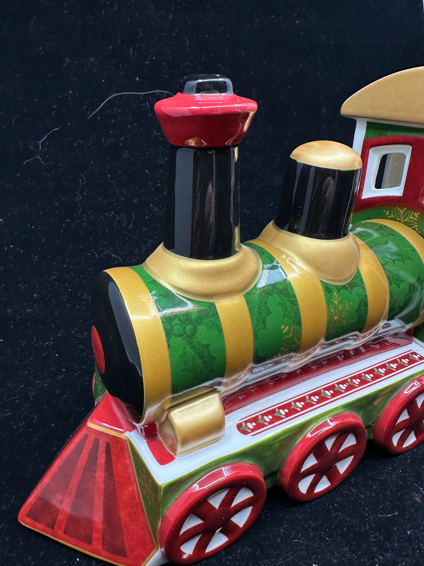 Villeroy and Boch Toys North Pole Express Train (SWYGC2)