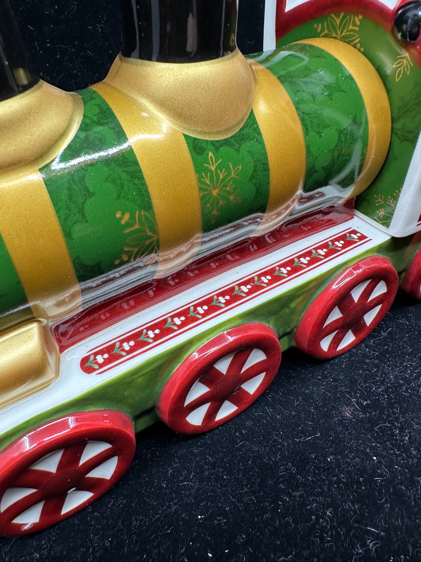 Villeroy and Boch Toys North Pole Express Train (SWYGC2)