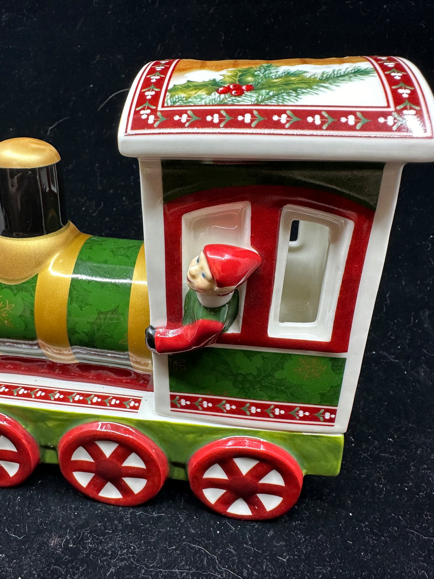 Villeroy and Boch Toys North Pole Express Train (SWYGC2)