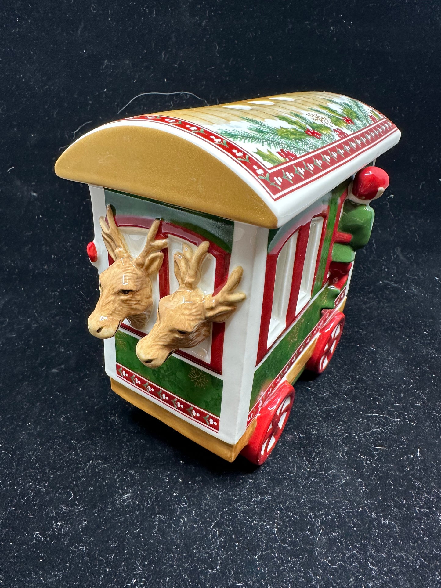 Villeroy and Boch Toys North Pole Express Train (SWYGC2)