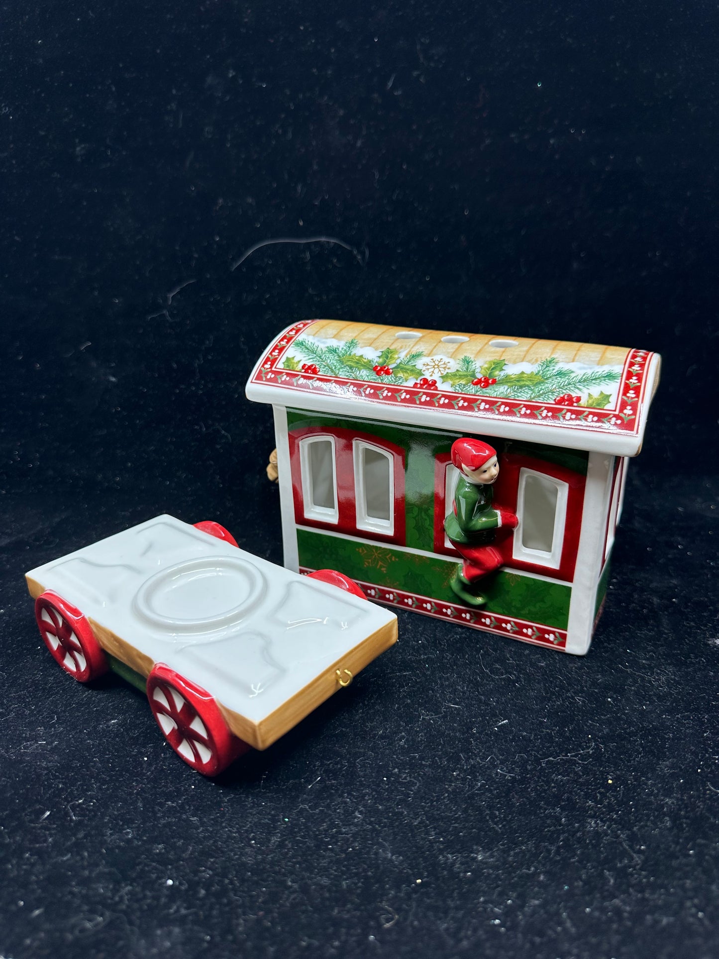 Villeroy and Boch Toys North Pole Express Train (SWYGC2)