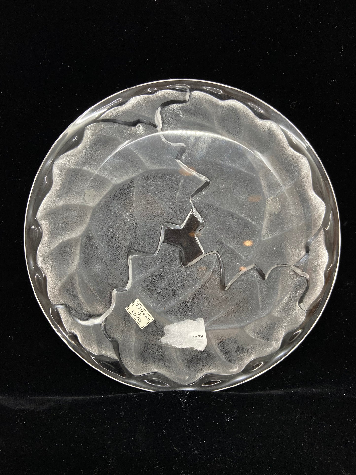 Lalique Chene Plate (24788)