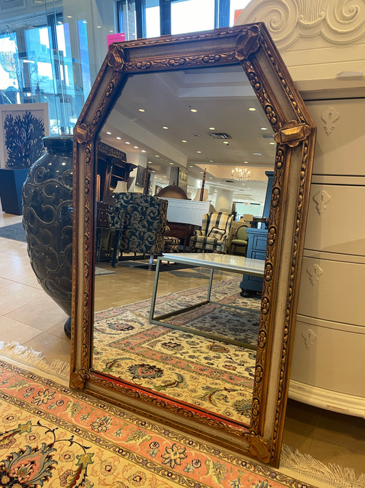 Hollywood Regency Style Mirror (01D006)