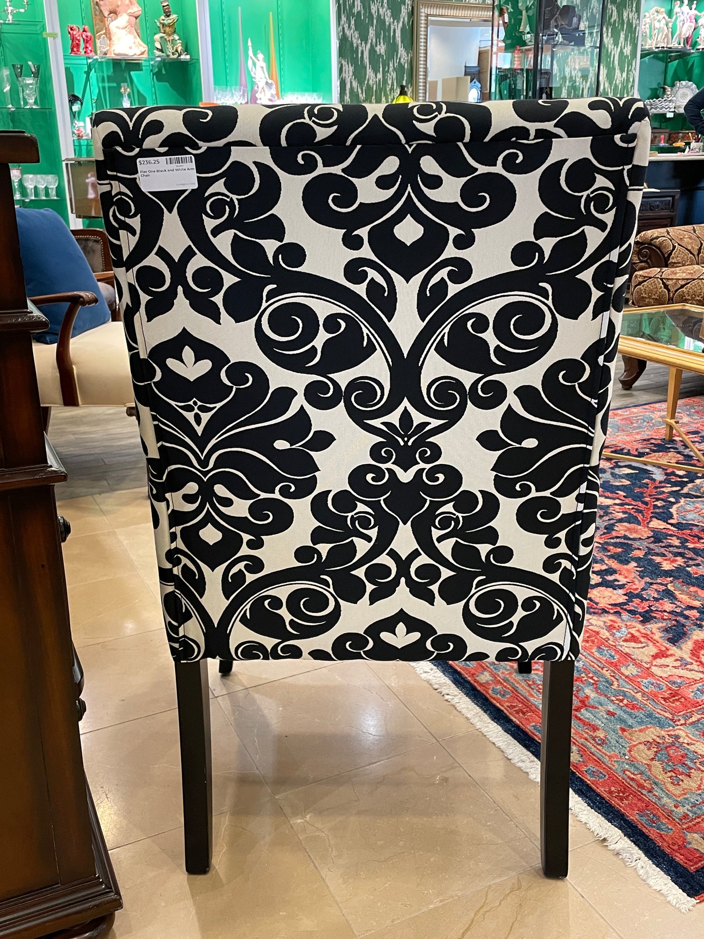 Pier One Imports Black and White Arm Chair (0AQ002)