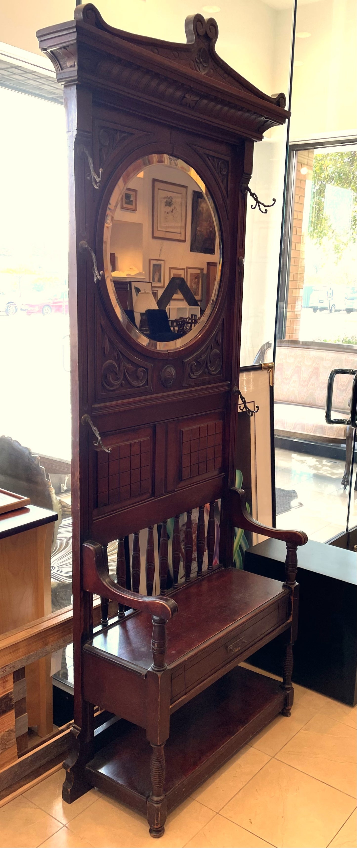 Antique Hall Tree with Mirror AS IS (7DETHY)